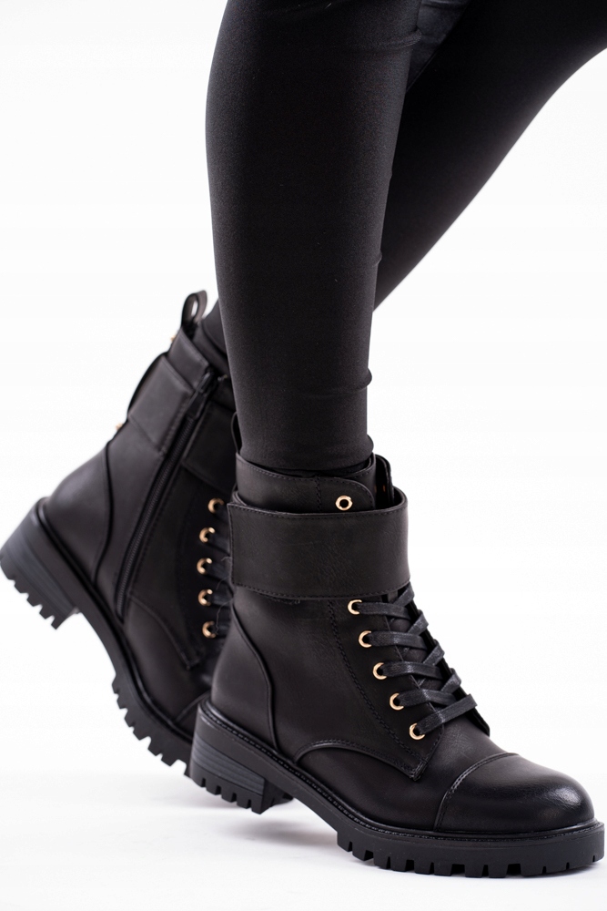 Botki workery na płaskim obcasie z wysoką cholewką 39