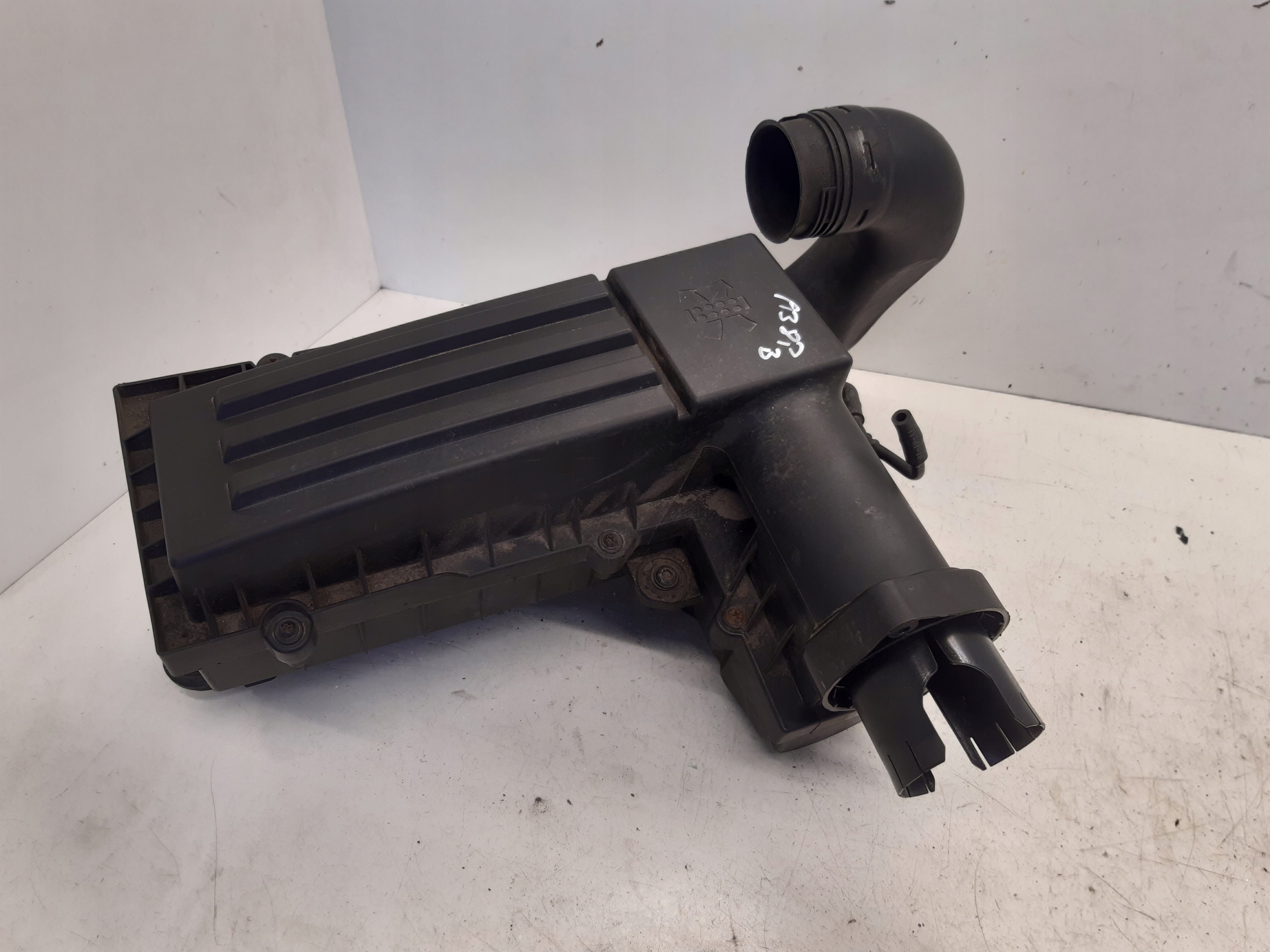 Gehäuse filter luft 3C0129601CA Audi A3 8P