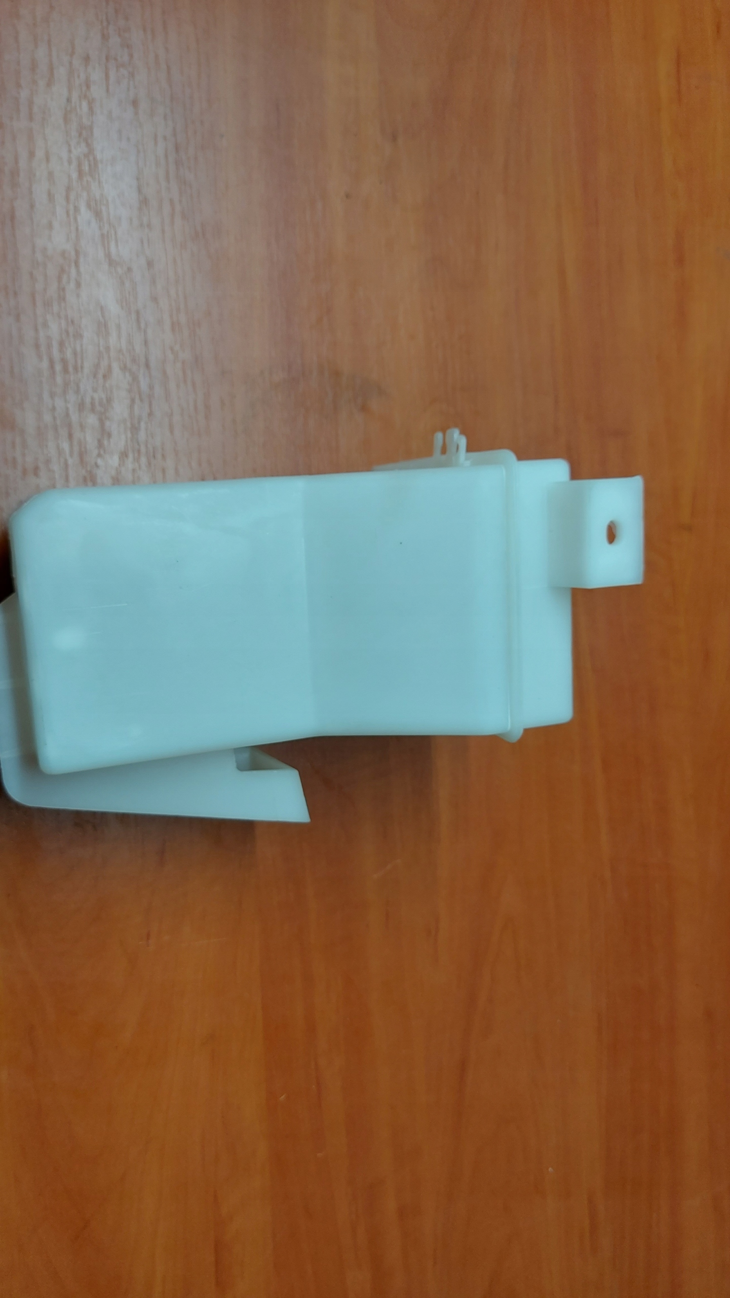 washer fluid tank DAEWOO NUBIRA