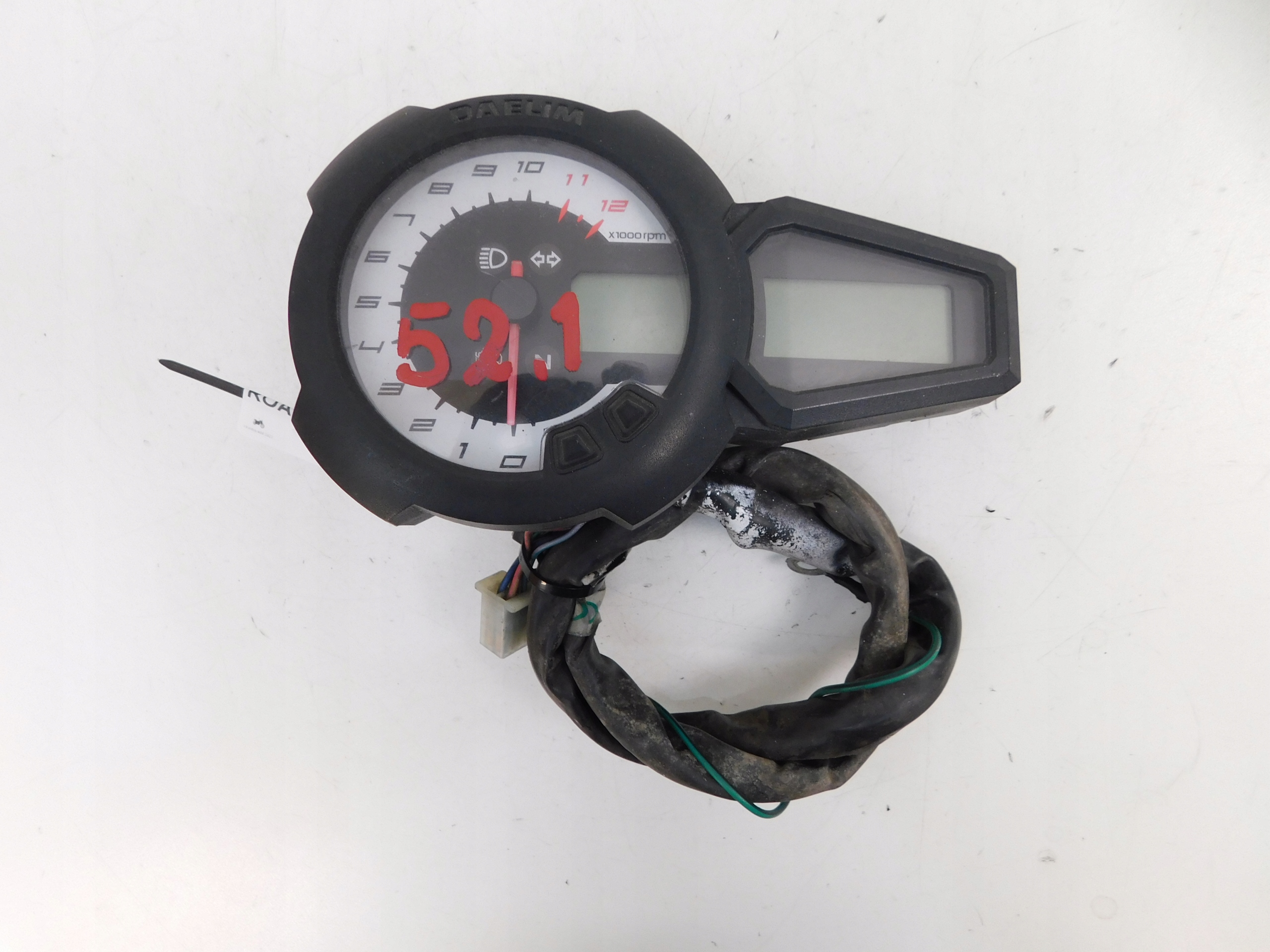 DAELIM ROADSPORT 125 ЛІЧИЛЬНИК