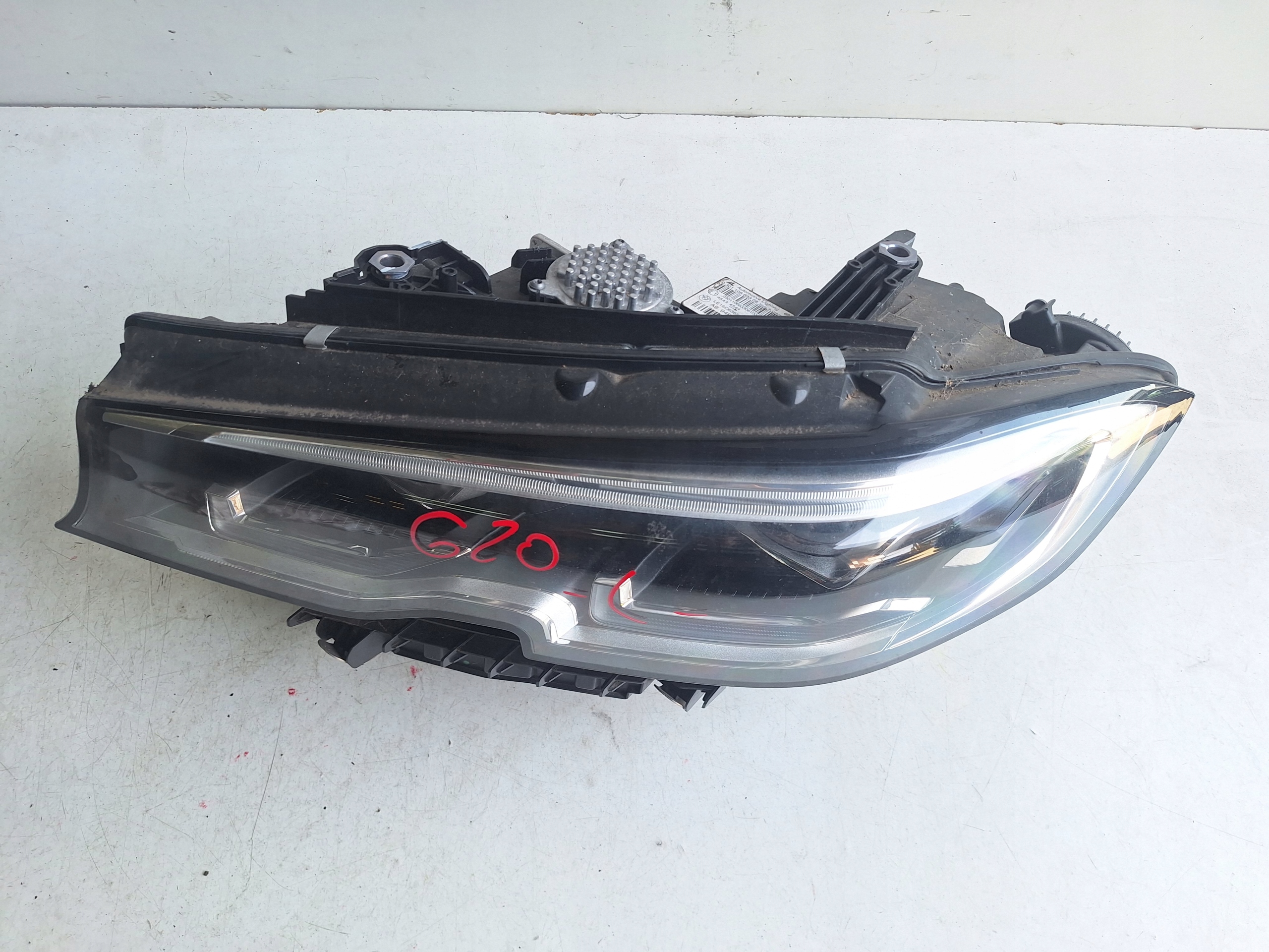 BMW 3 G20 19-22 light left LED UK 9481703