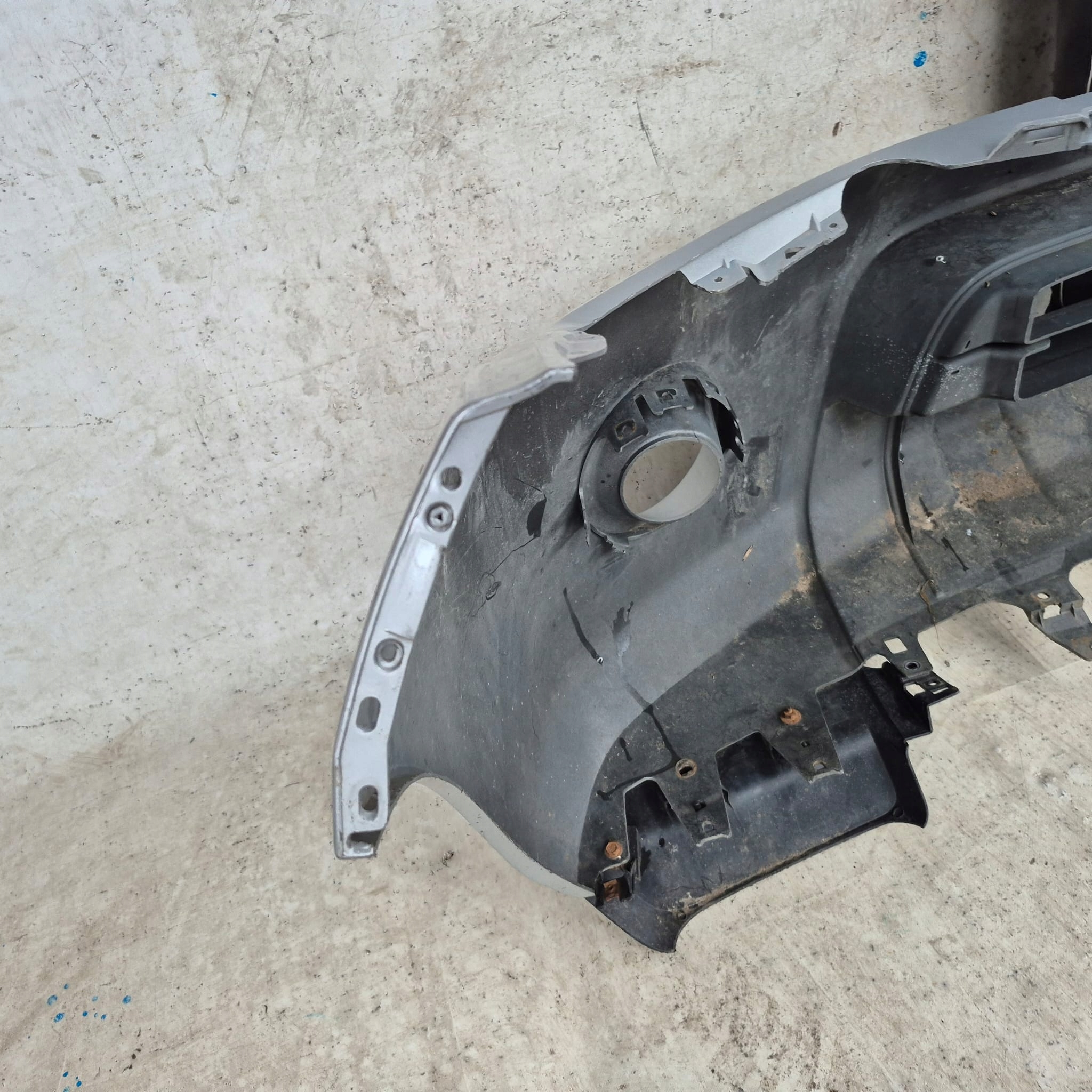 NISSAN NAVARA III D40 PATHINDER LIFT 10- bumper front front 620225X00H