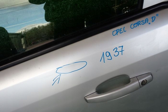 OPEL CORSA D 5d Tür links vorne vorne kpl