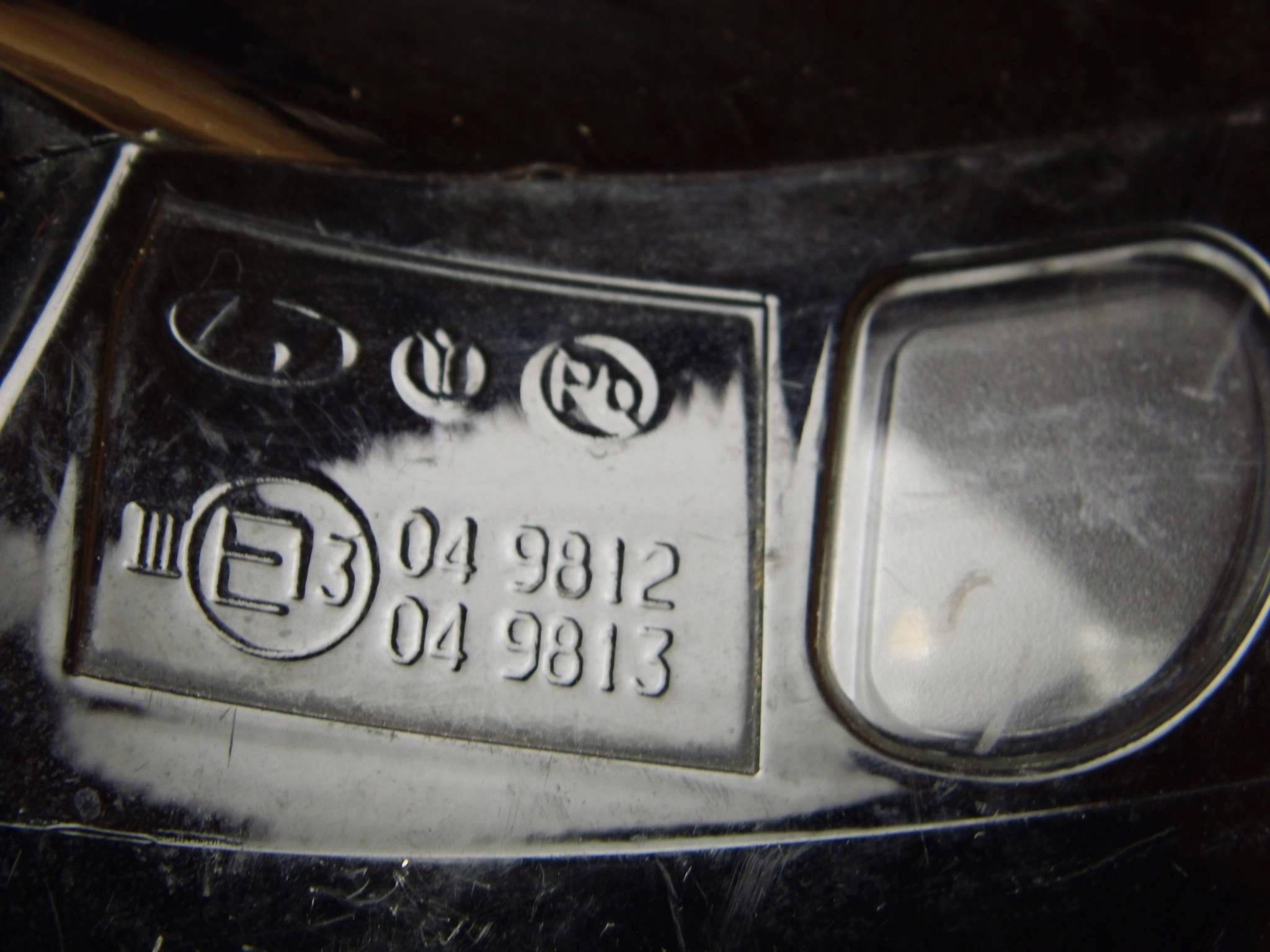 Hyundai Santa Fe mirror right 10 - PIN - 049812