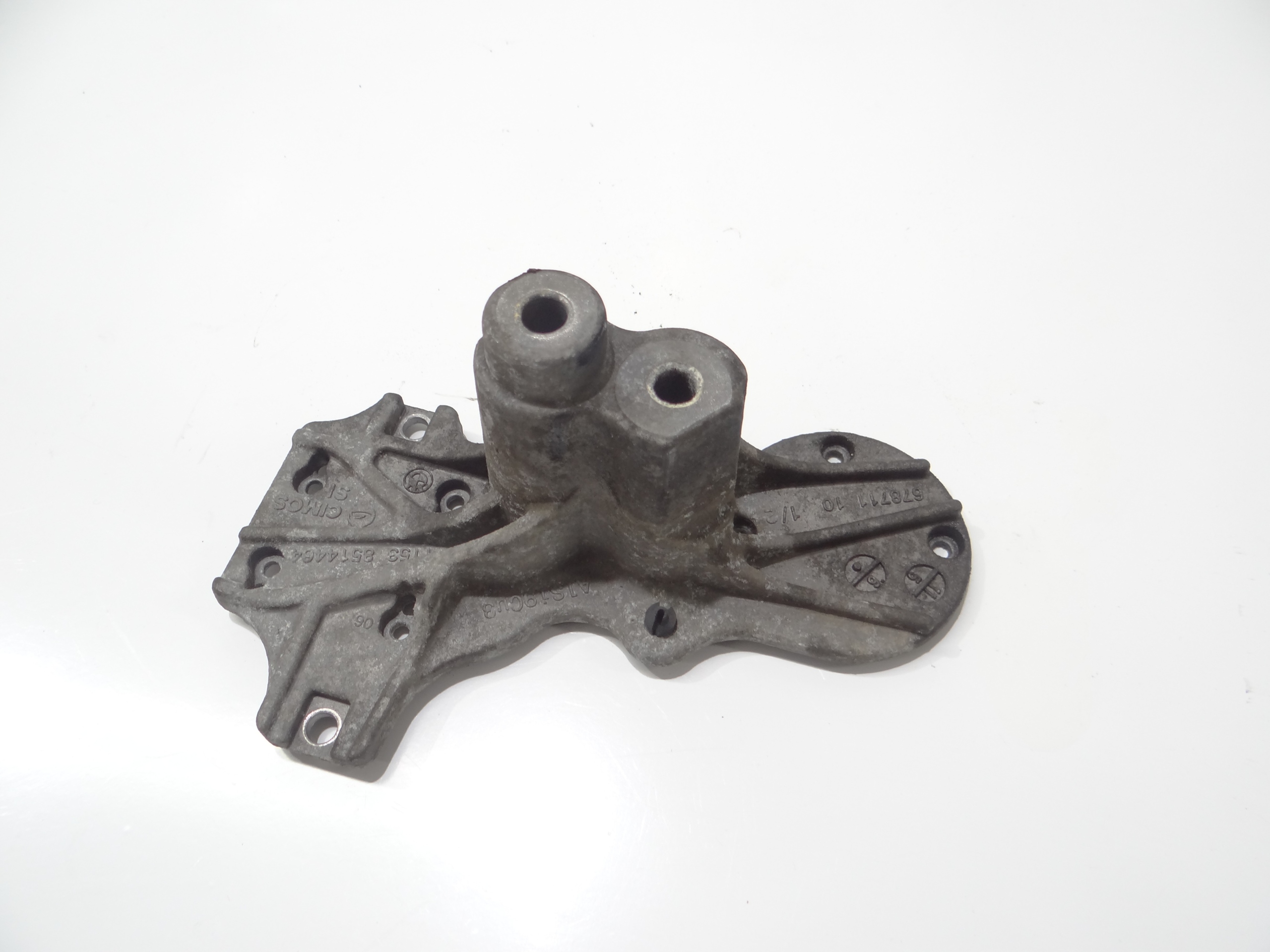 bracket water pump BMW X3 F25 N47D20C 8514464