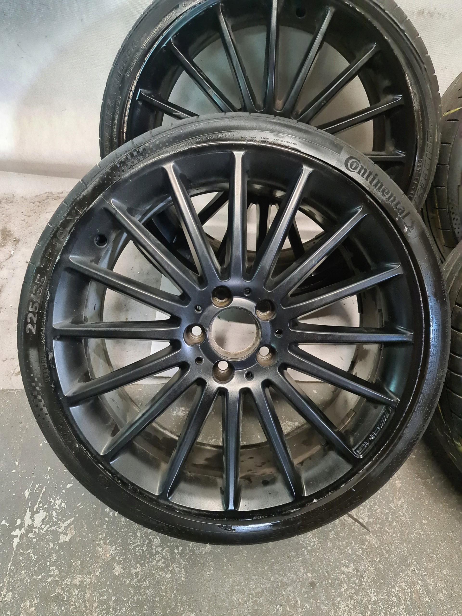 KOMPLET FELG MERCEDES A-KLASA A45 AMG A1764010502 Model AMG A-Klasa A176