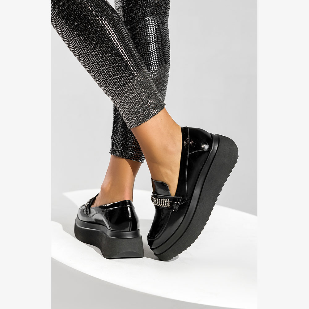 MOKASYNY DAMSKIE SKÓRZANE PÓŁBUTY NA PLATFORMIE Z CYRKONIAMI CZARNE NEW 37 Marka Casu