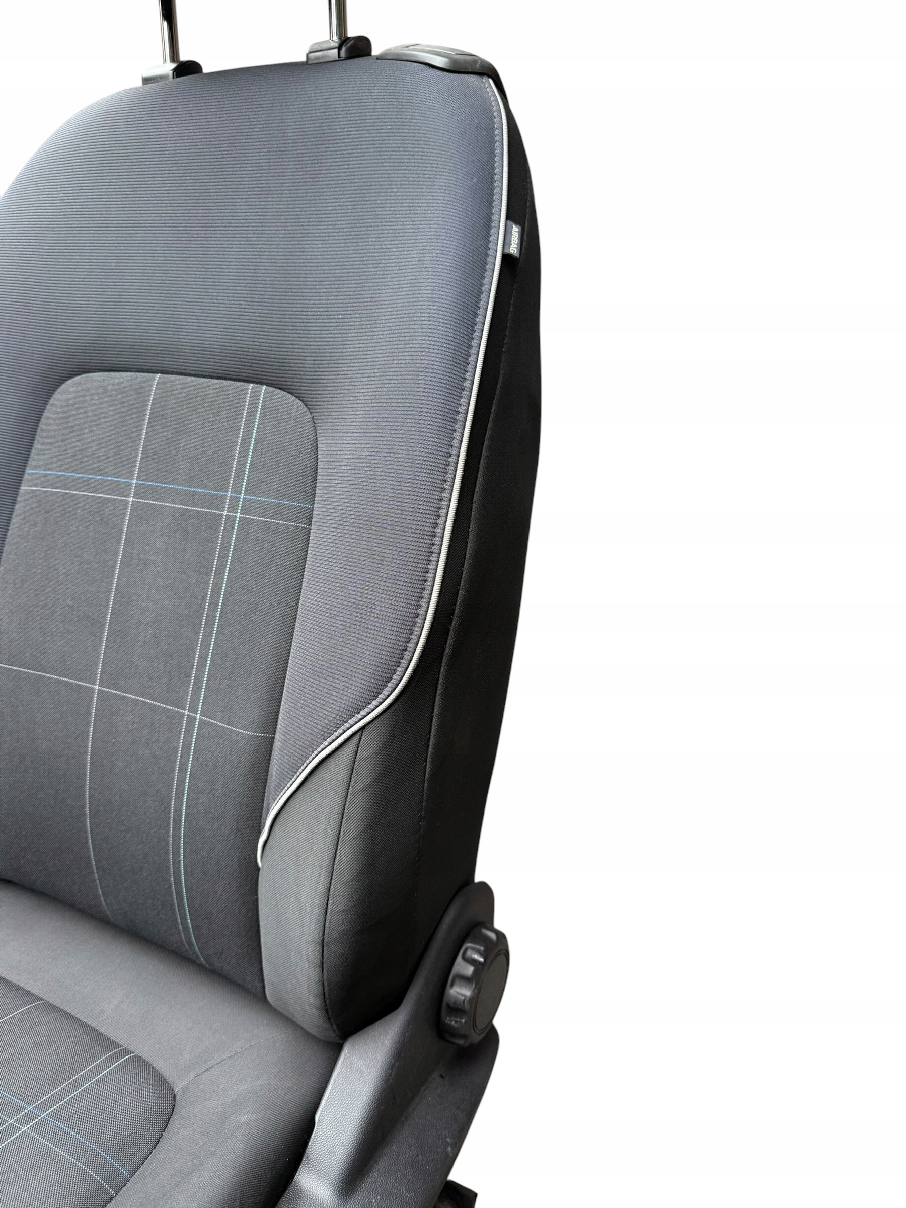 seat driver´s left front front UCHYLNY FORD FIESTA MK8 3D 3 door
