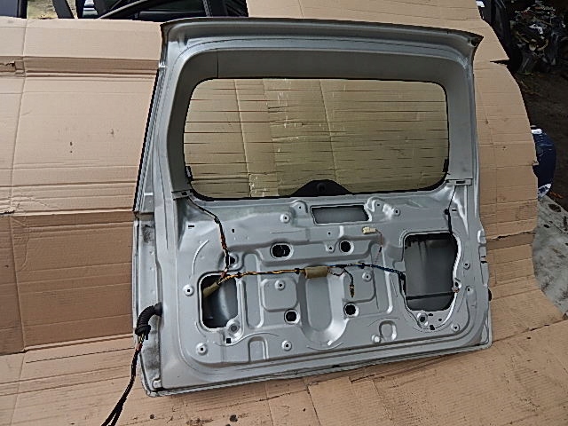 KLAPA TYLNA SZYBA SUZUKI GRAND VITARA II 05-13 Z2S Strona zabudowy tył