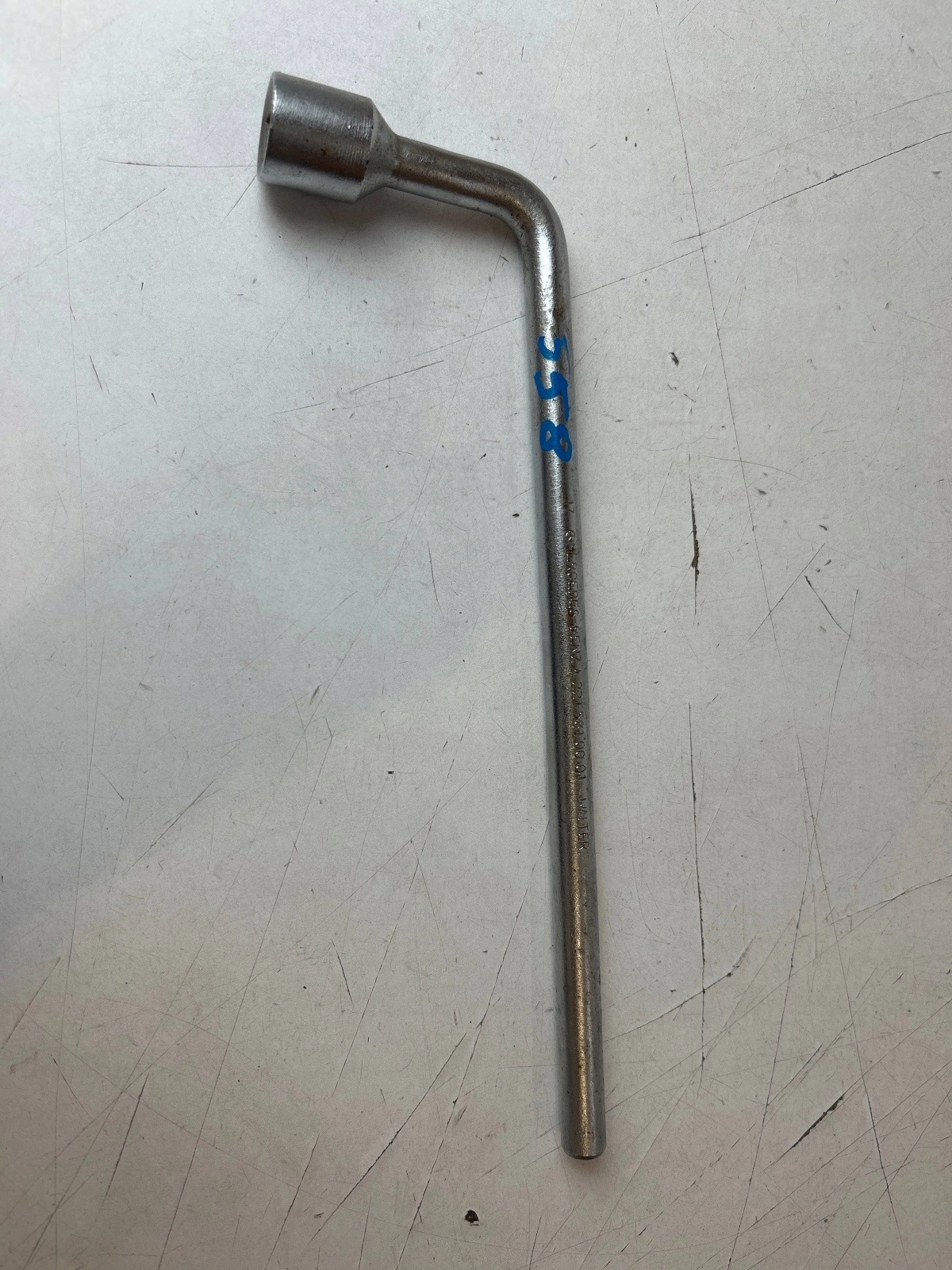 lock with key do der Räder Mercedes W204 Lift