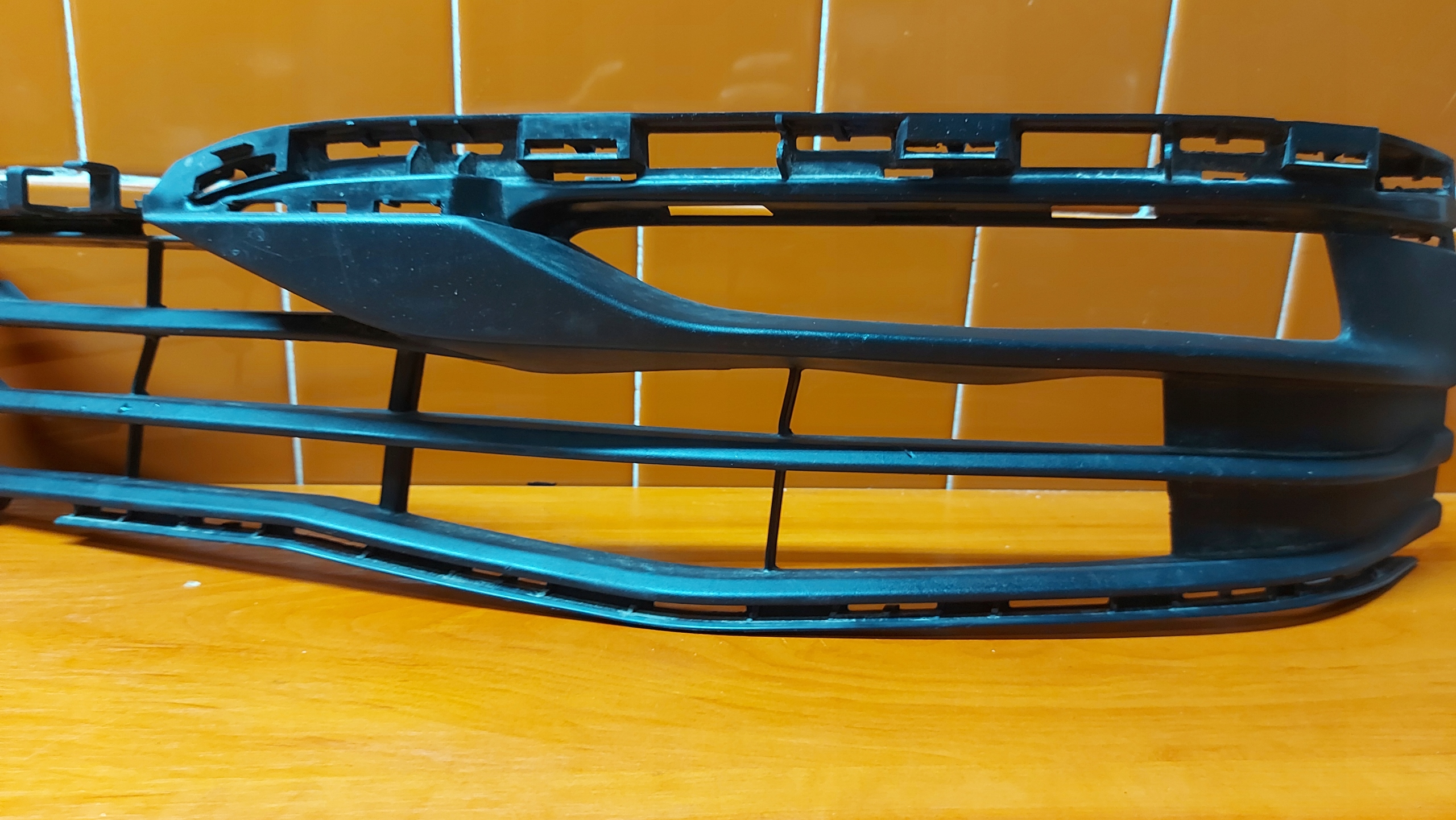 moulding grid of a bumper left left front BMW 5 G30 G31