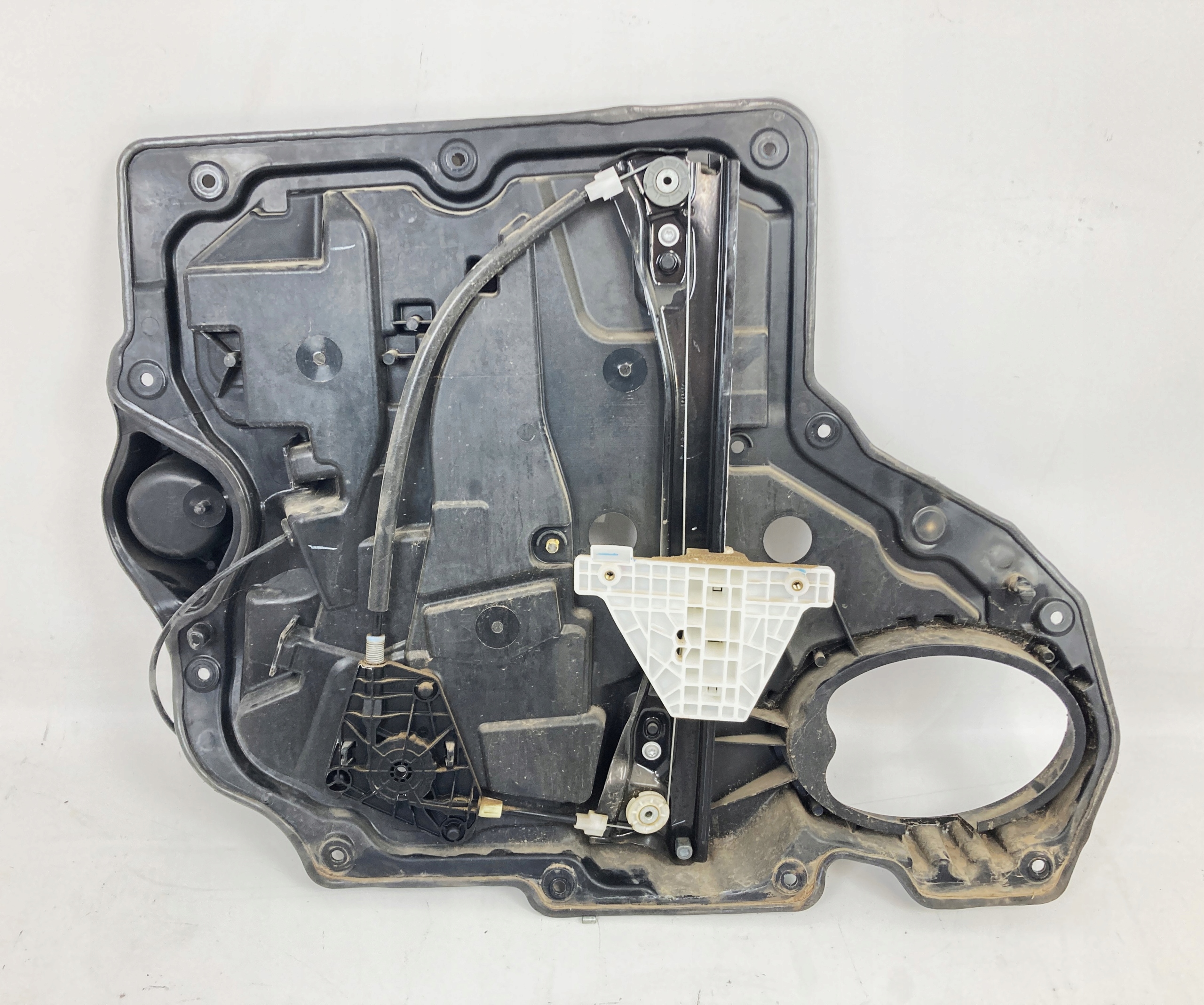Chrysler Pacifica 2017-25 panel door window regulator left rear part