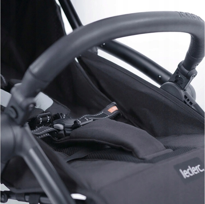 WÓZEK SPACEROWY LECLERC MAGIC FOLD PLUS SKŁADANY AUTOMATYCZNIE Model MAGIC FOLD