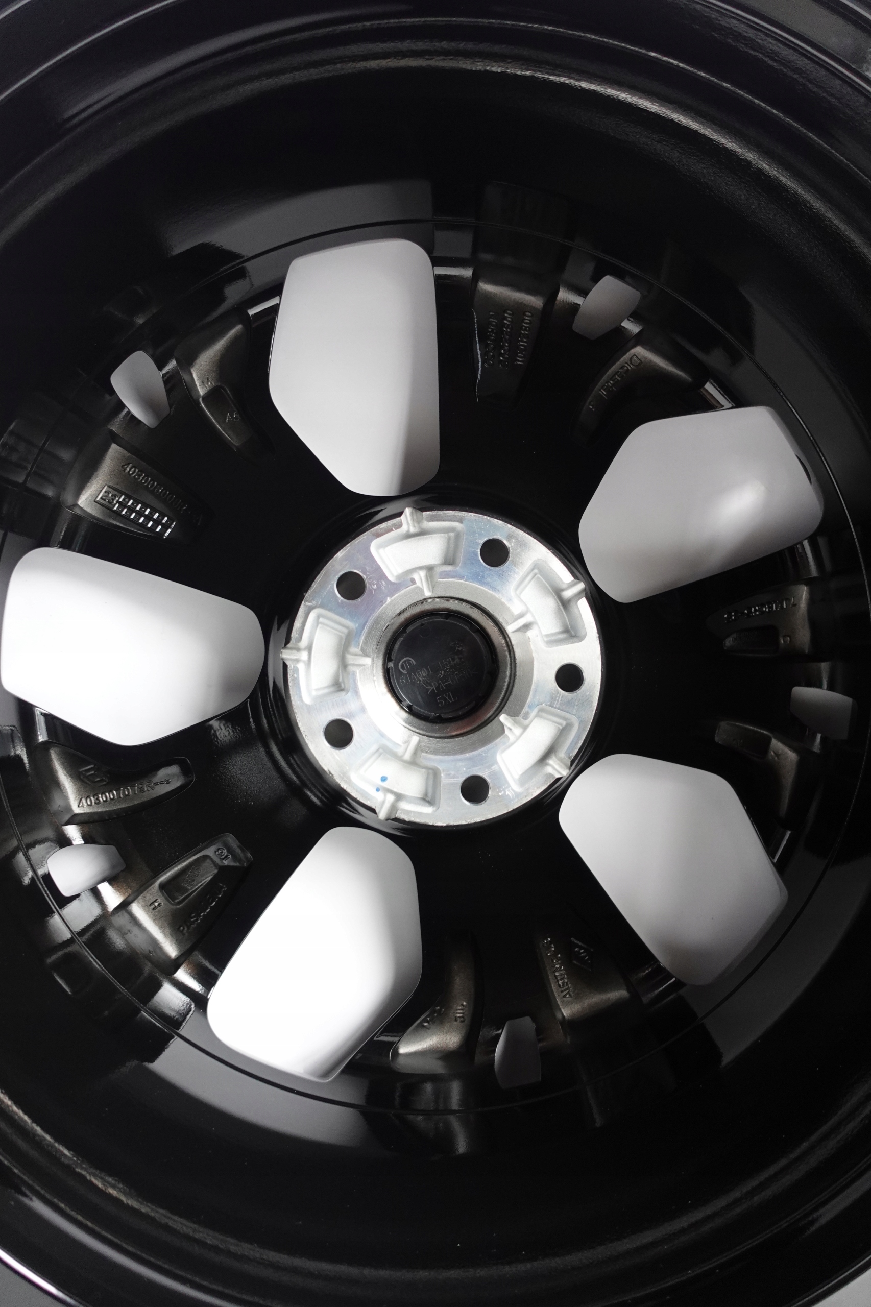 Alufelgi TOYOTA 18&quot; 5x114,3 403003297R ORYGINALNE RENAULT NOWE Model CAPTUR II