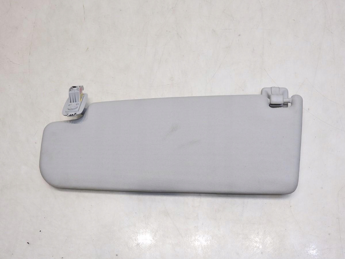 солнцезащитный козырек правый vw Golf V PLUS 1K0857552D
