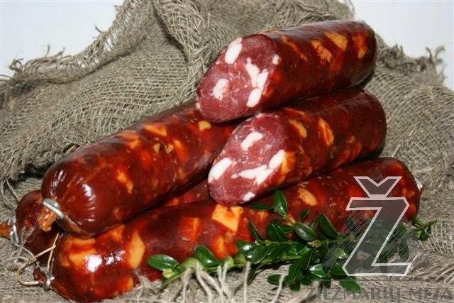 Kindziuková klobása uzená za studena 1000 g – chuť tradice v každém soustu!