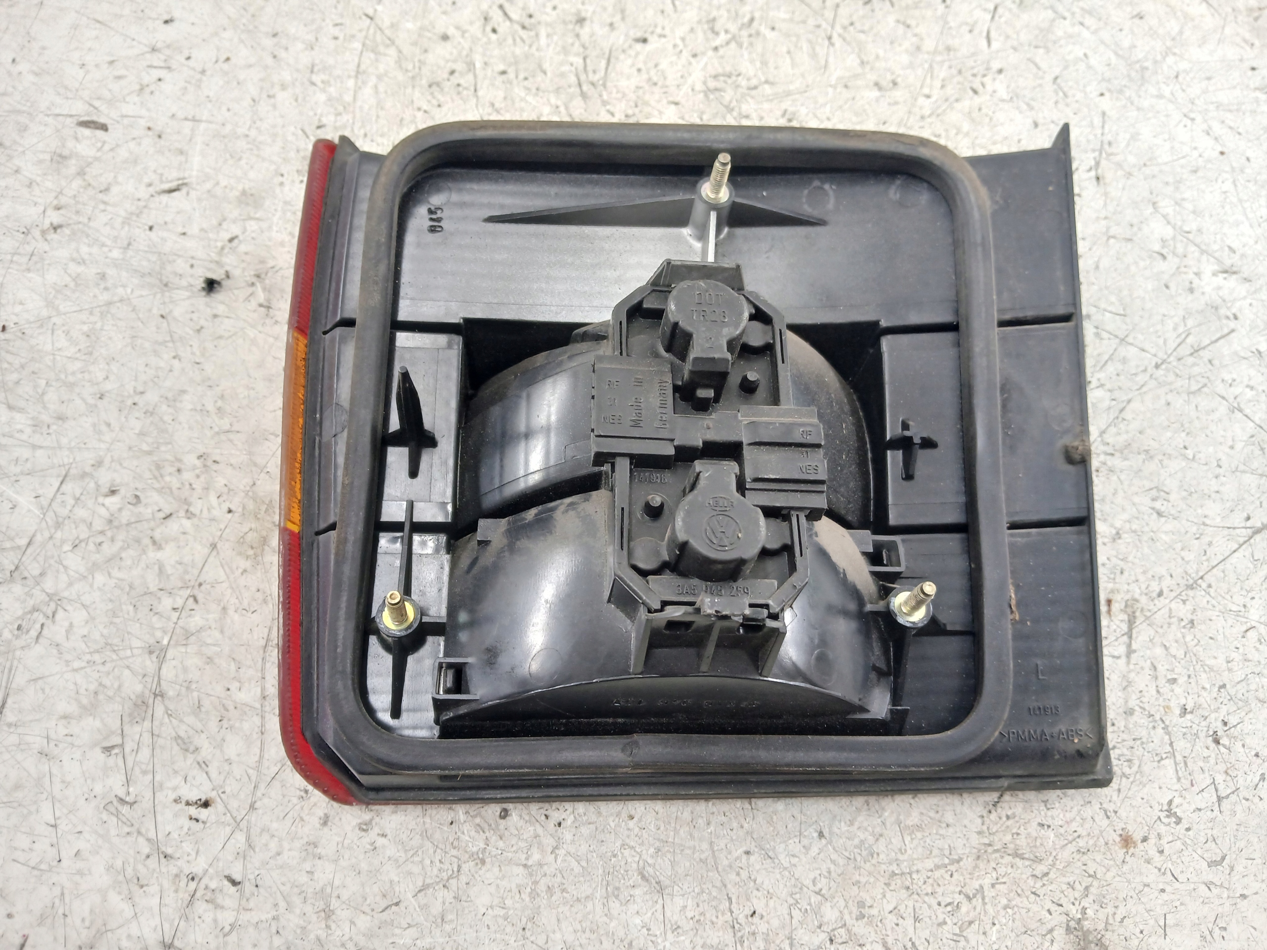 VW PASSAT B4 Licht links heck heckklappe kofferraumdeckel