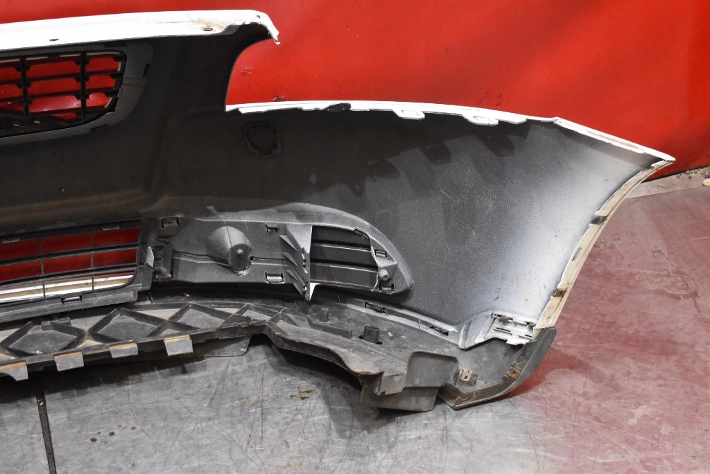 bumper front front BIALY VOLVO S40 V40 2 II D2 sedan LIFT 07-12