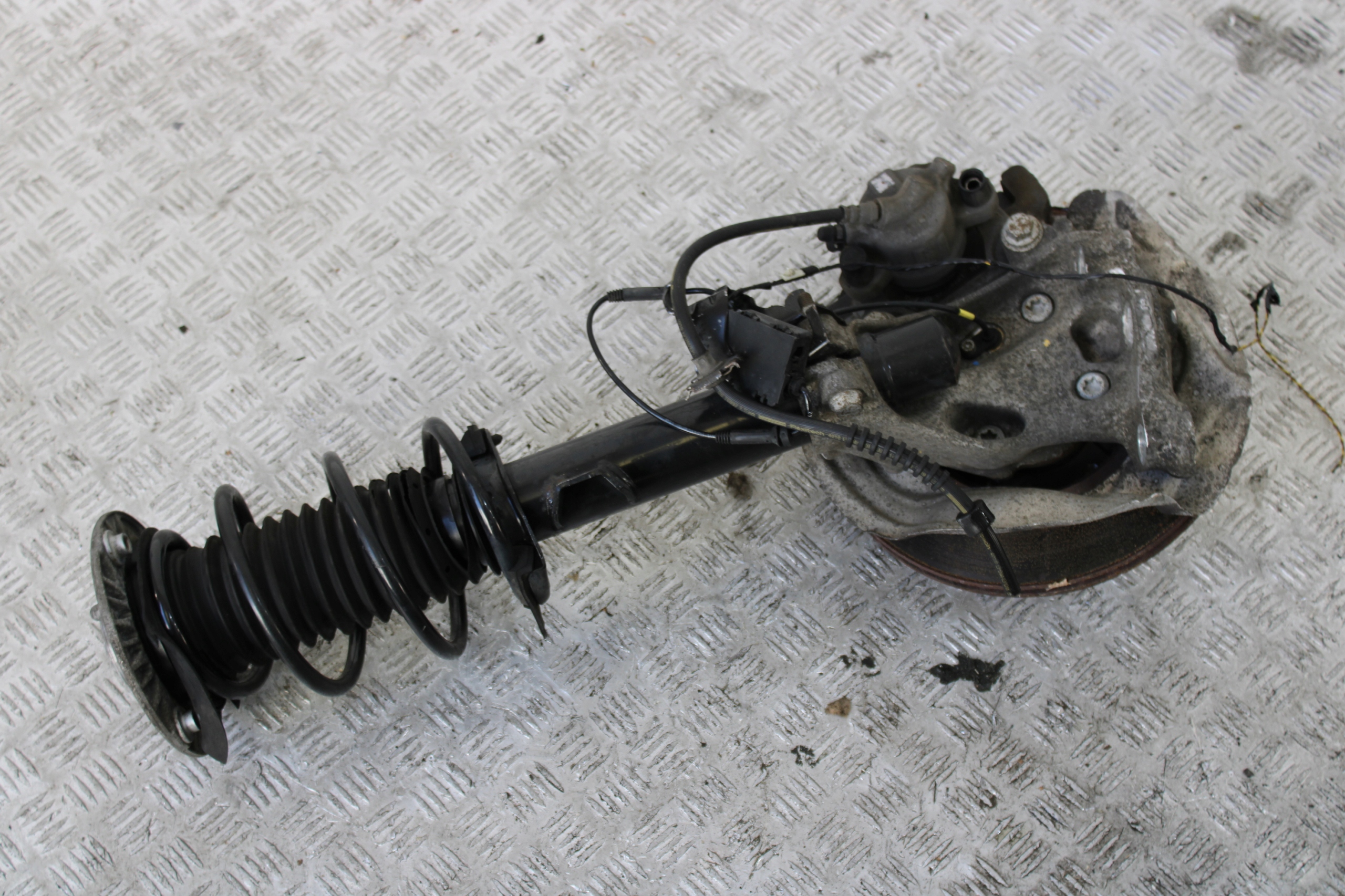 swing shock absorber McPherson right front BMW 3 GT F34