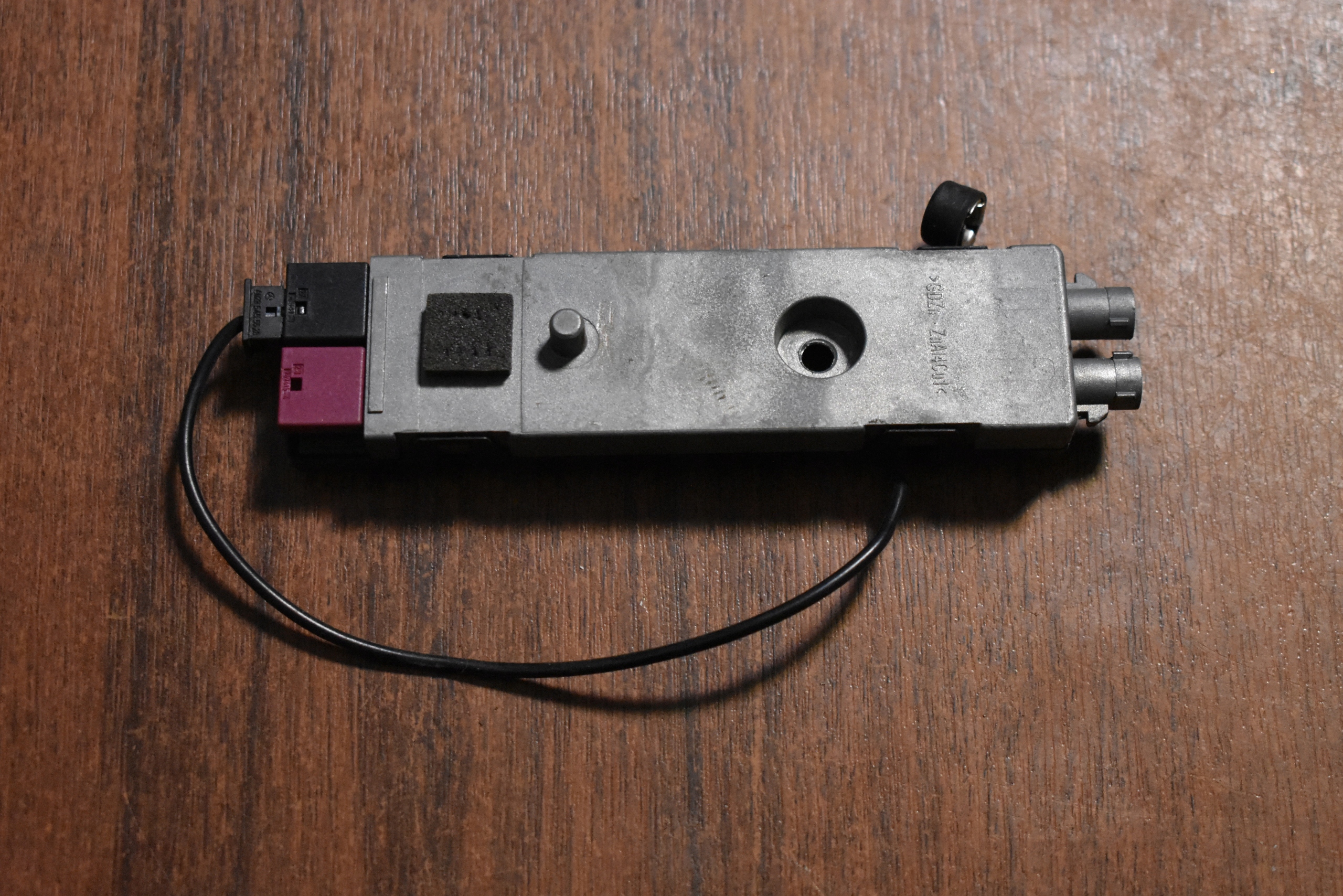 IDEALNA antenna MERCEDES 1
