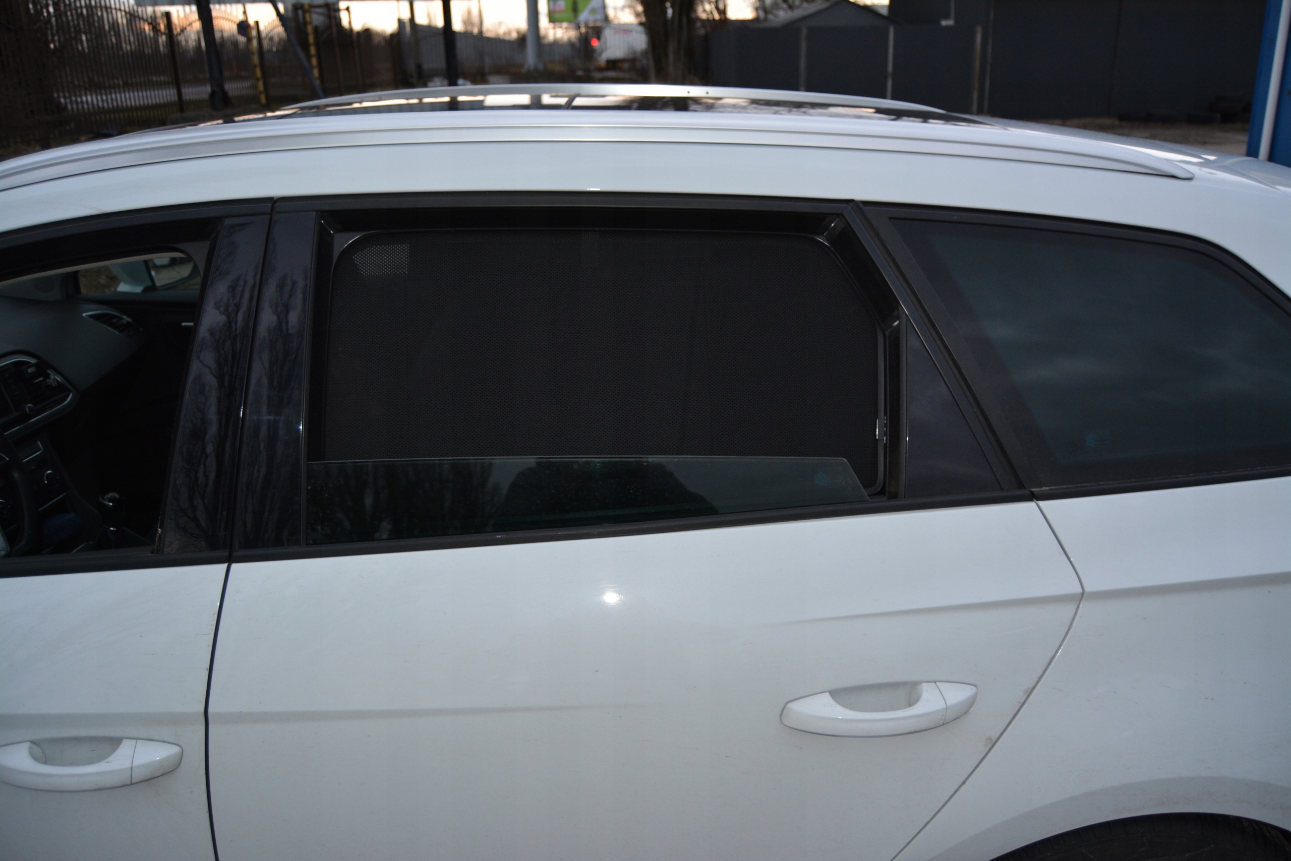 Fb1c30d04b93892ea0bb965137dc