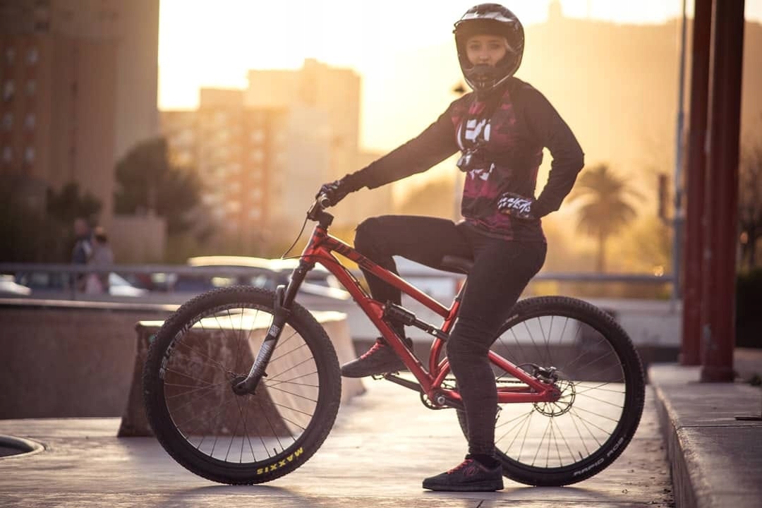 BŁOTNIKI ROWEROWY TYLNY MTB DH WILD SZYBKI MONTAŻ Rodzaj przedni