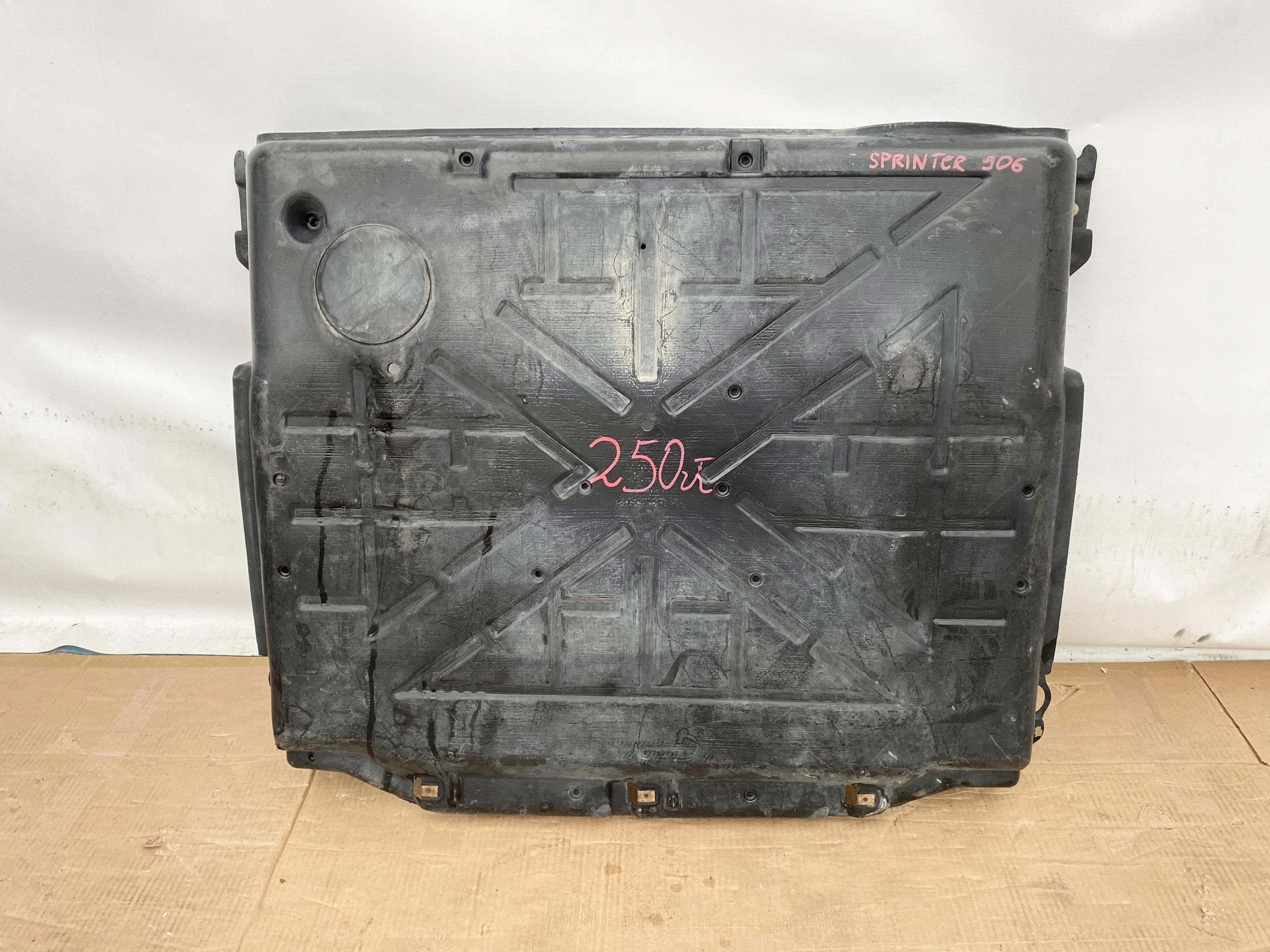 Sprinter 906 VW CRAFTER 06- cover below engine gearbox A9065200123