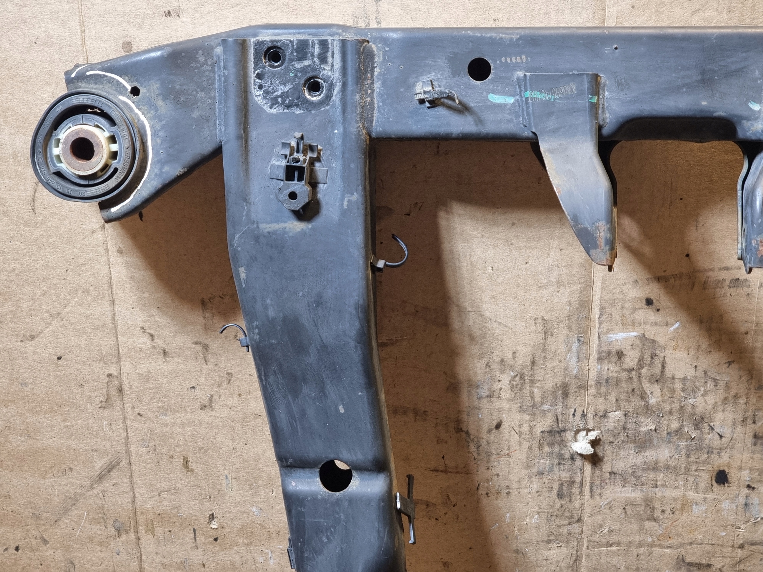axle beam subframe OPEL ASTRA J 09-15r OE 13327070