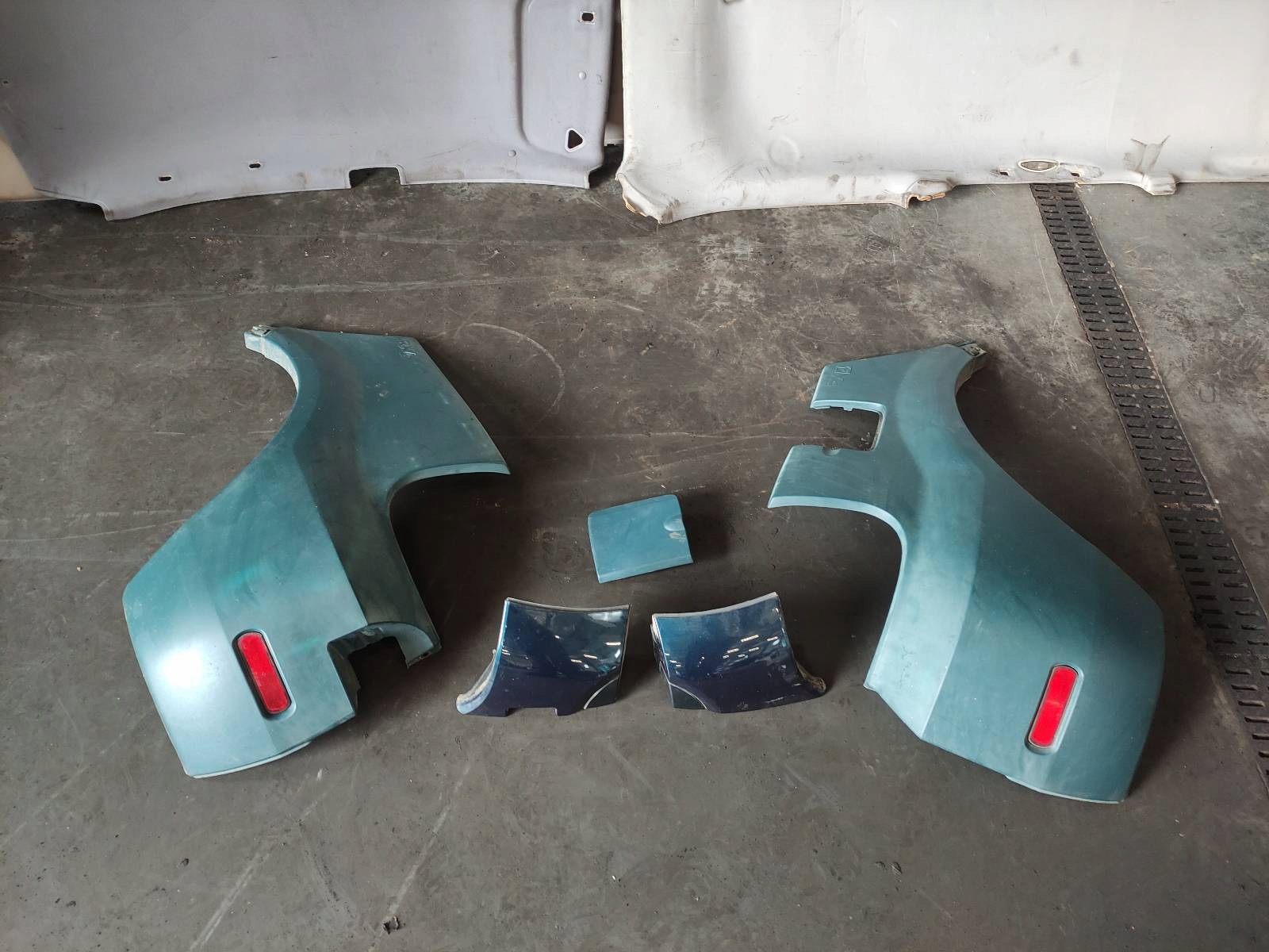 completo posteriore RENAULT SCENIC e LIFT NV903