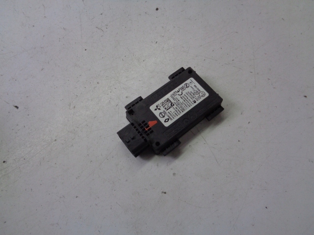 Датчик зад MEGANE V E-TECH 284N07780R
