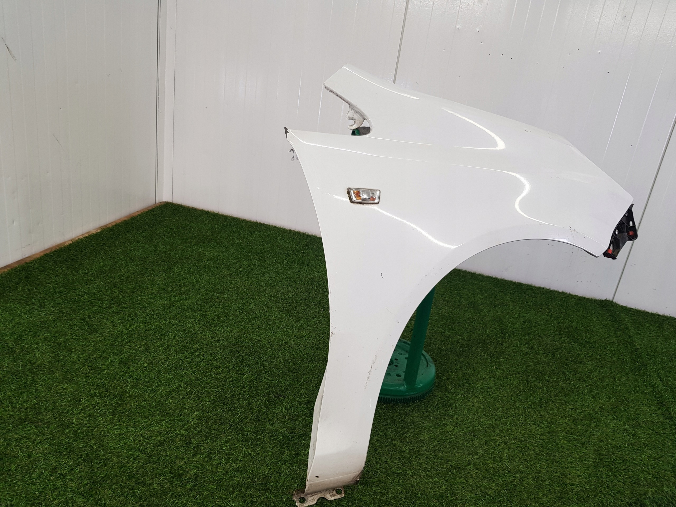 fender right front OPEL CORSA D
