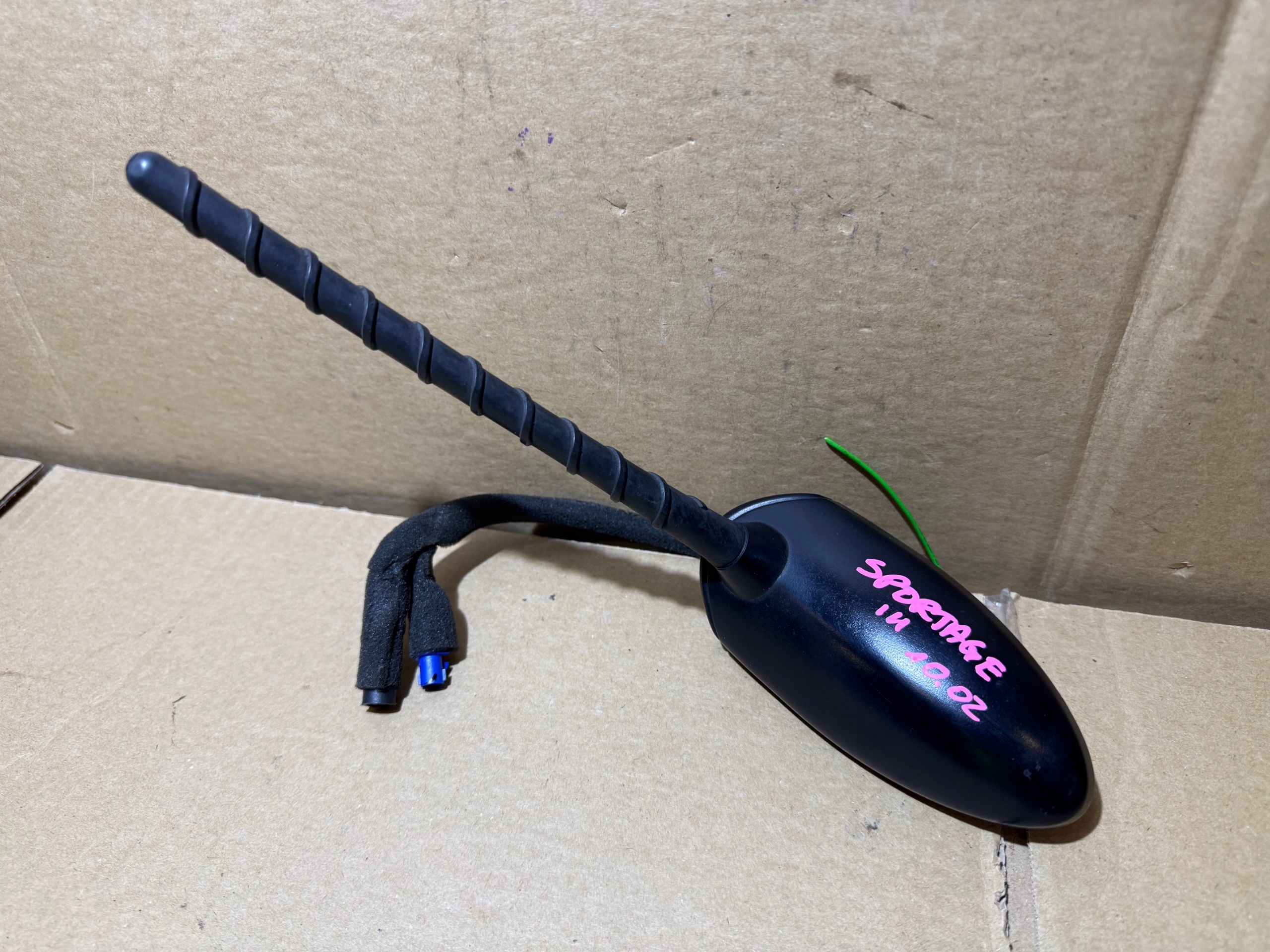 KIA SPORTAGE 3 III ANTENA GPS DACHOWA 96210-3U300