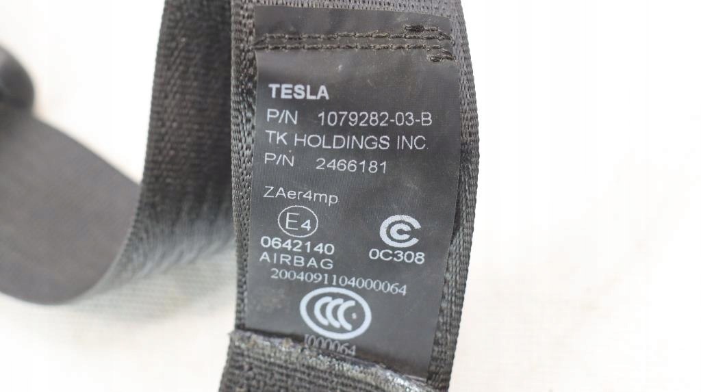 TESLA MODEL S LIFT PAS BEZPIECZENSTWA PRZOD PRAWY Part manufacturer Tesla