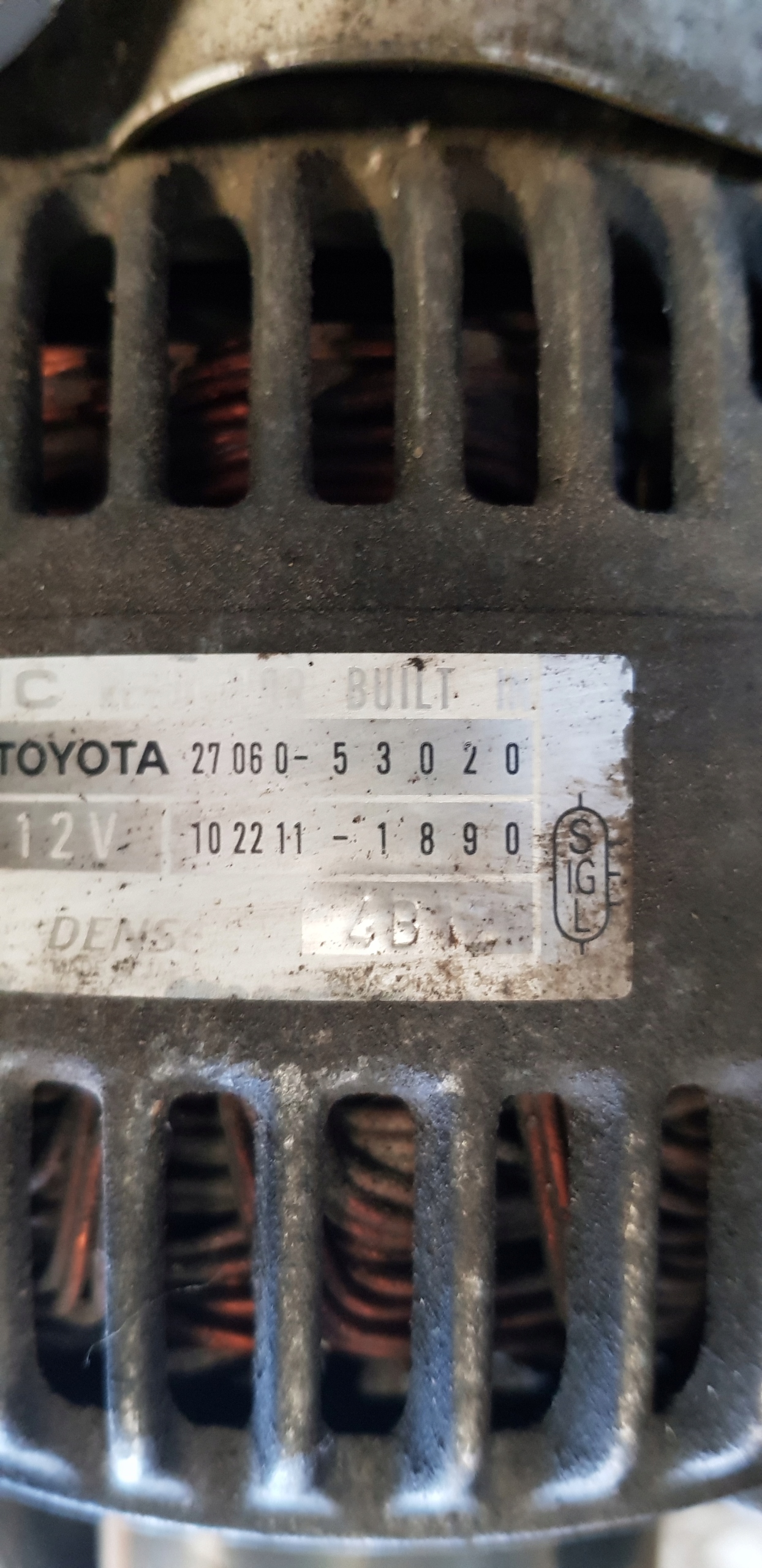 TOYOTA COROLLA E11 1.9 D alternator 27060-53020