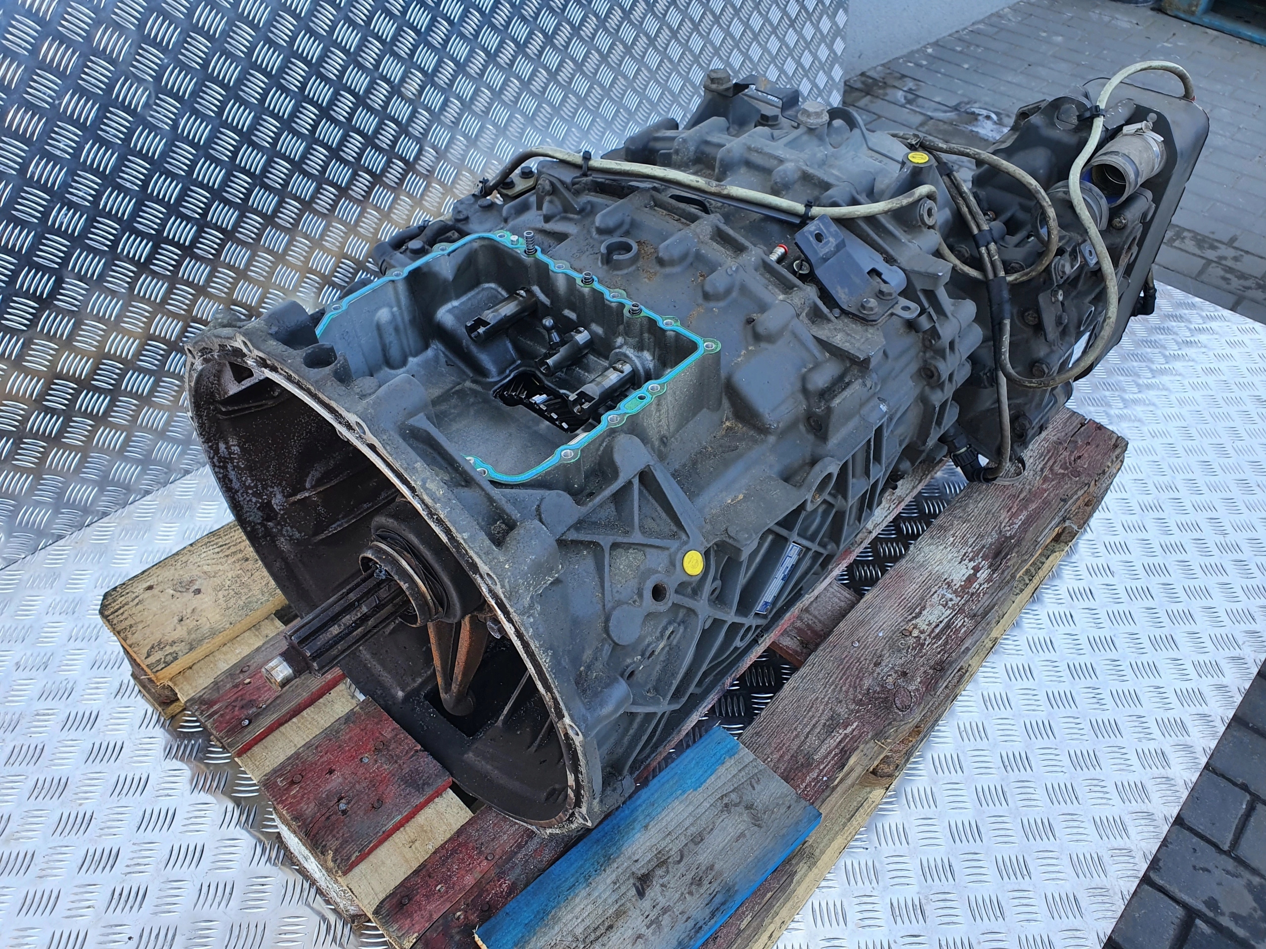 SKRZYNIA BIEGOW ZF ASTRONIC 12 AS 2131 TD DAF XF 1 Car type Trucks