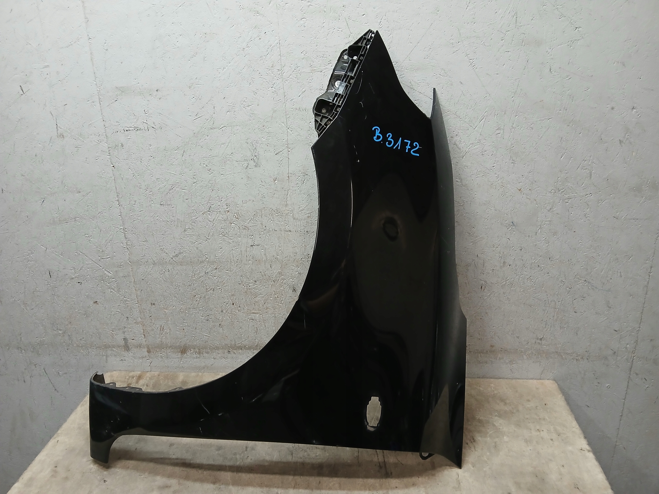 fender front left SUZUKI SWIFT MK8
