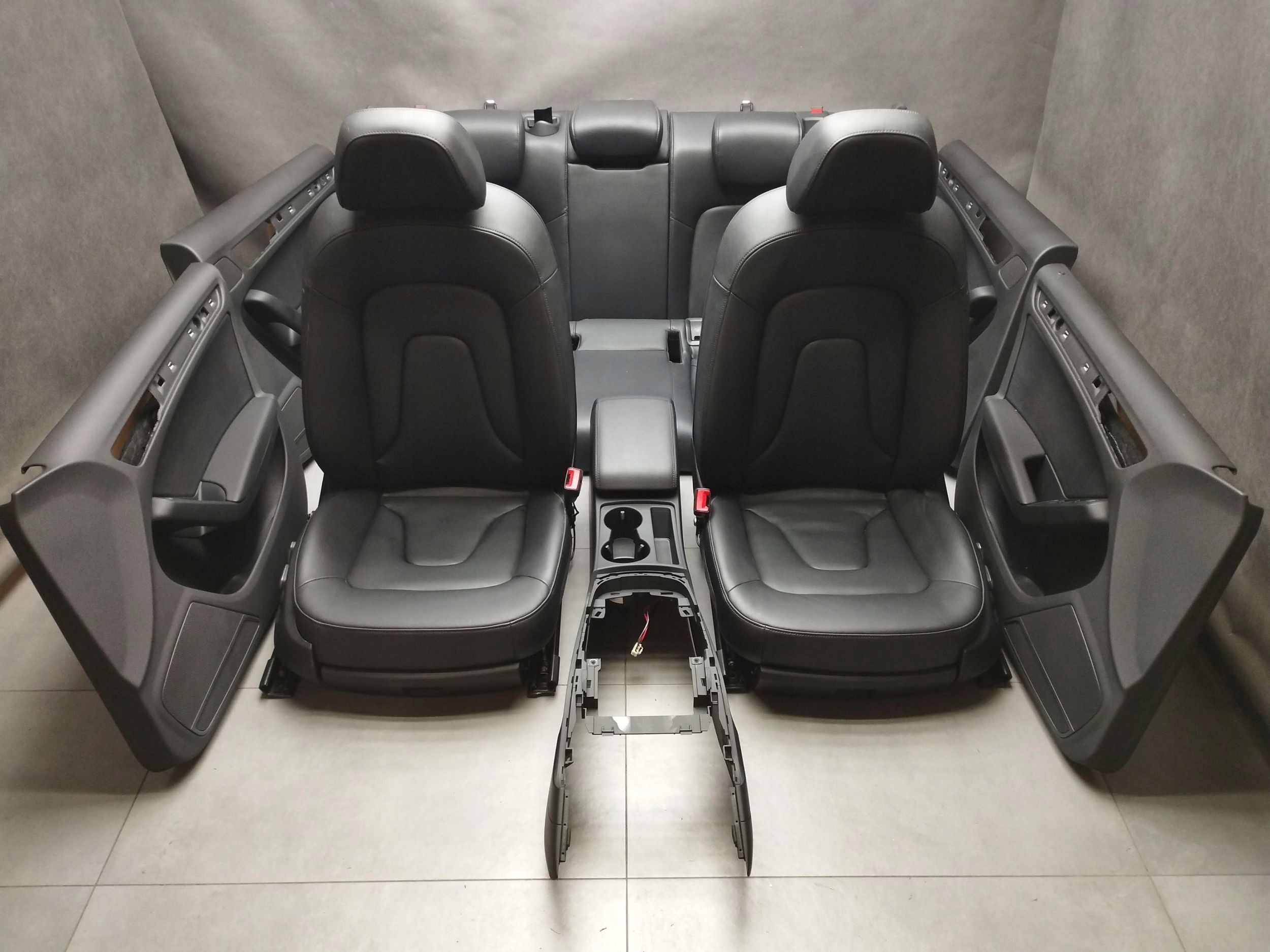 Audi A5 Sportback 8TA seats side leather without AIRBAGOW