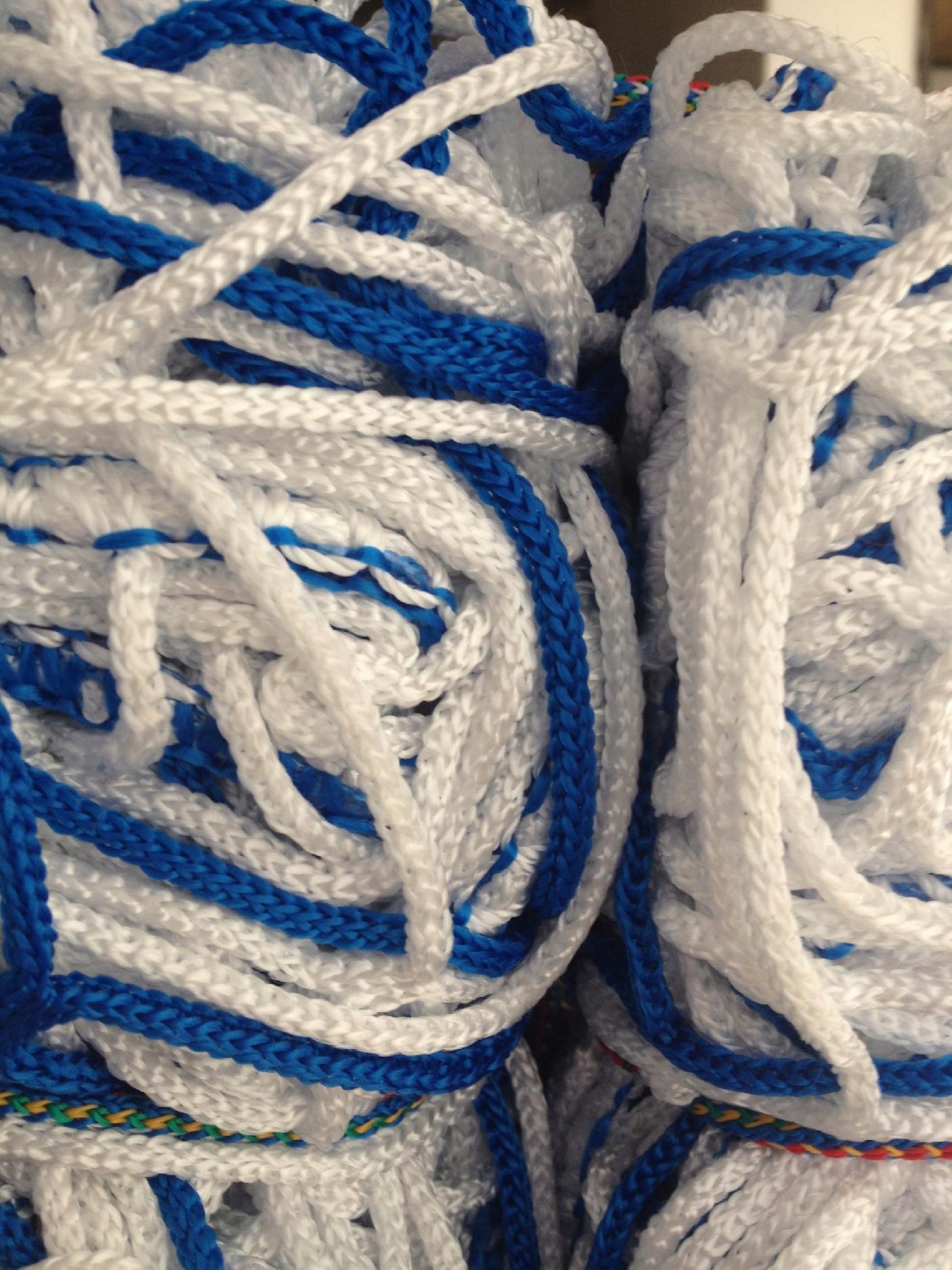 SIATKA NA BRAMKĘ PIŁKARSKĄ PEŁNOWYMIAROWĄ 7,5x2,5M PP5MM 2x2 WYTRZYMAŁA Model PP 5