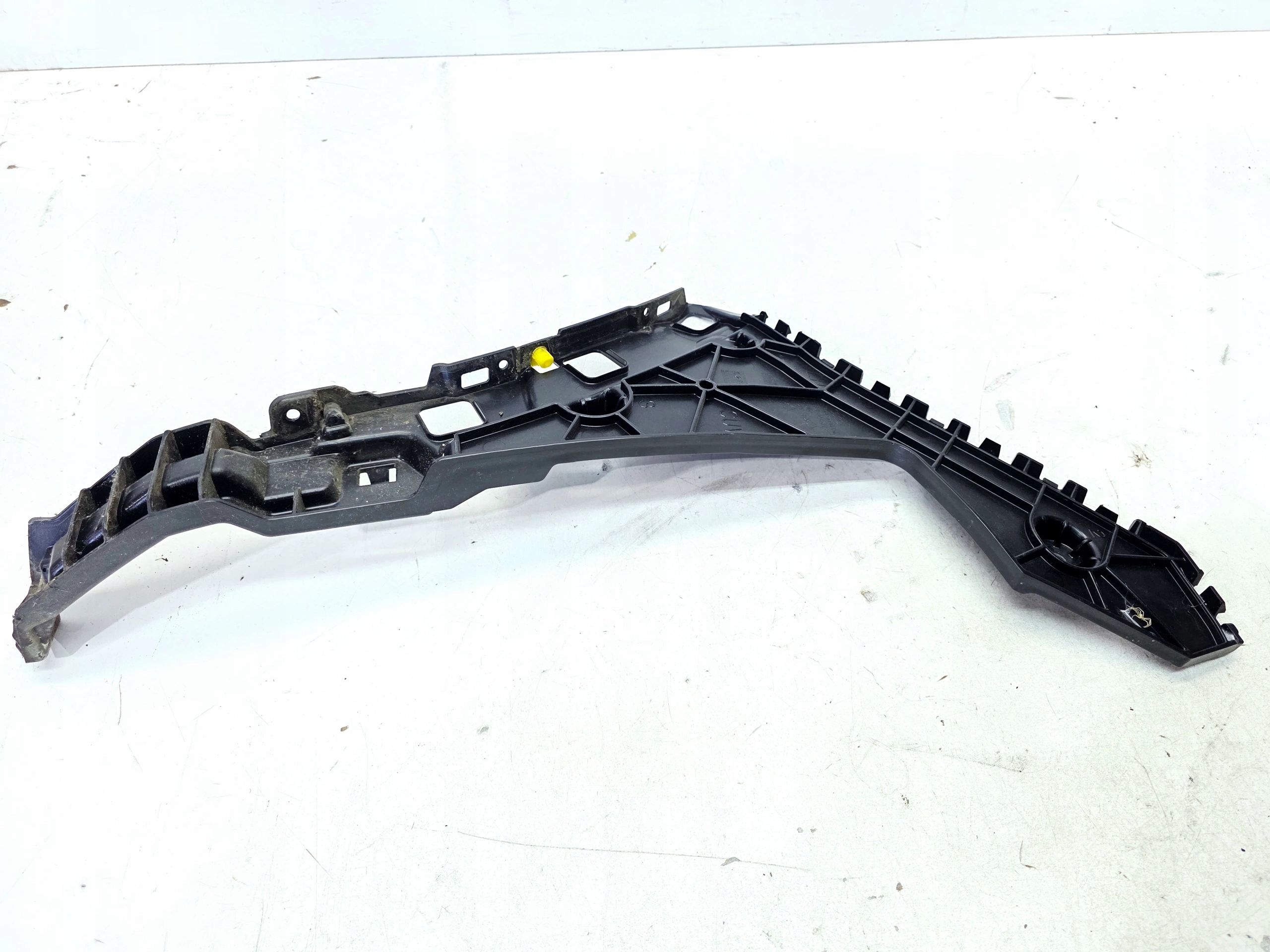 Support Support plaque Pare choc Gauche Arrière AUDI Q4 E-TRON 89E807377