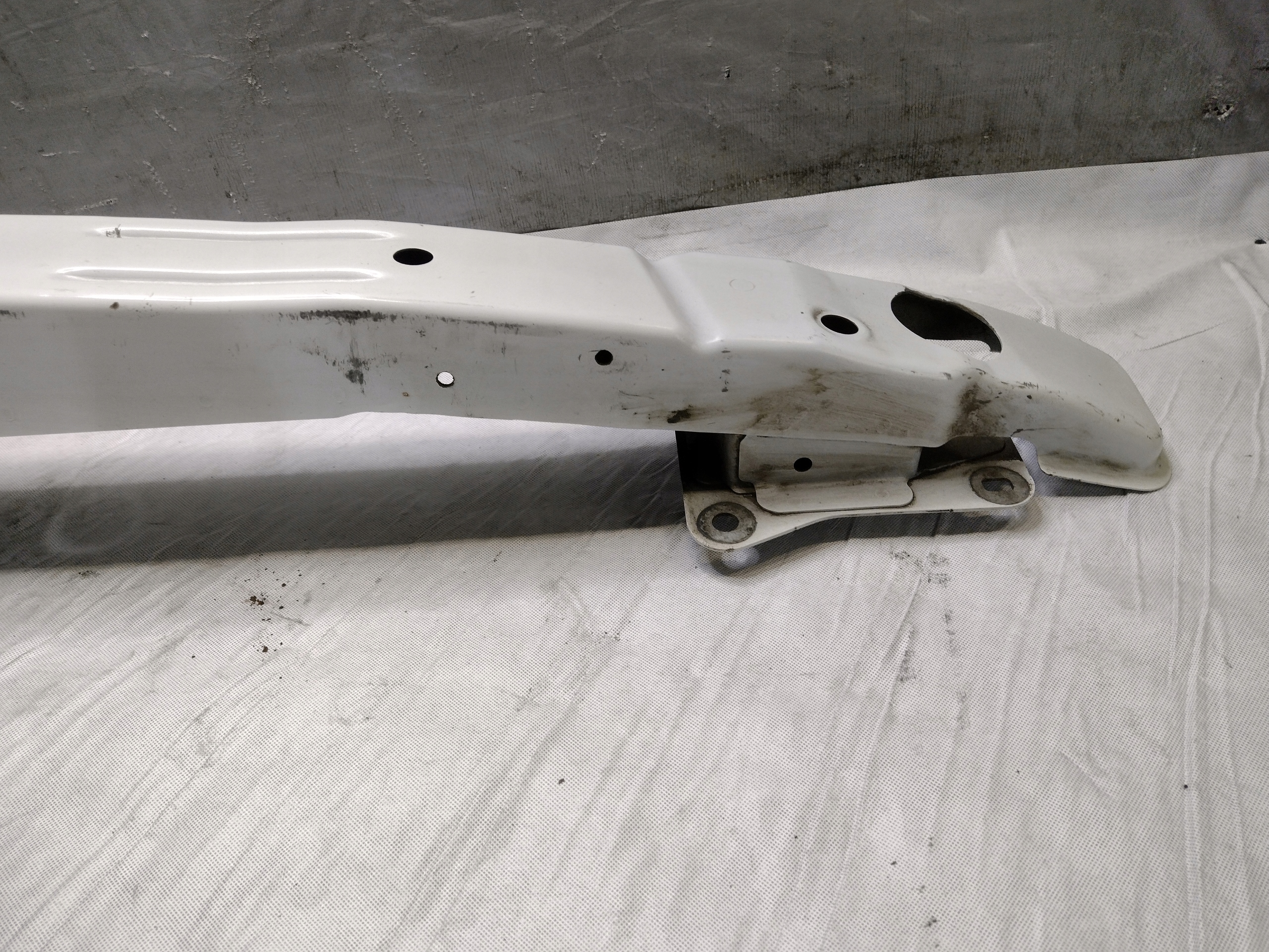 TRAVERSA paraurti Anteriore Nissan Interstar e 1 lift 8200189647E