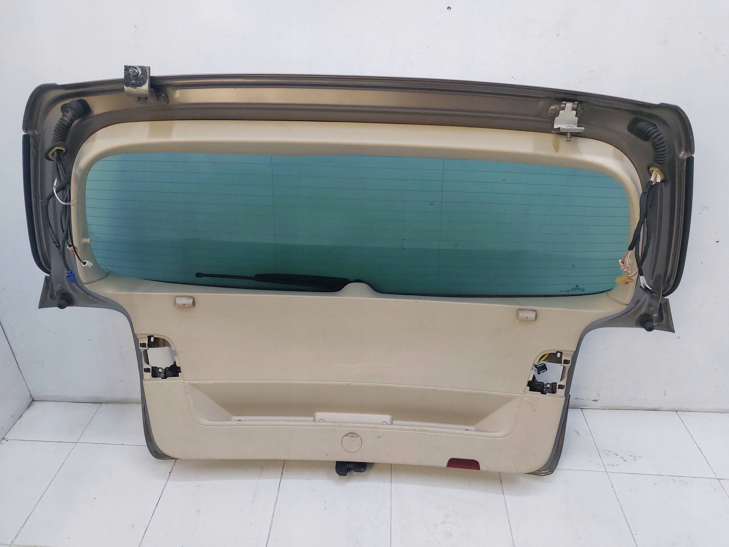 VW GOLF V VI plus 10r trunk door boot complete LA8X