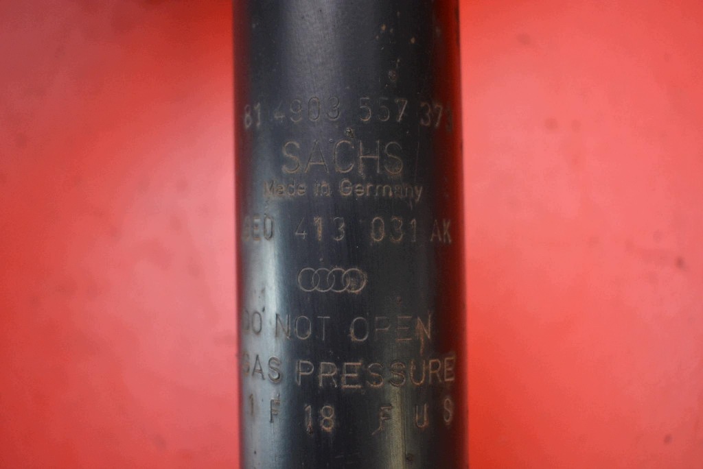 shock absorber right front 8E0413031AK AUDI A4 B6 2.0 20V 130 KM 00-05
