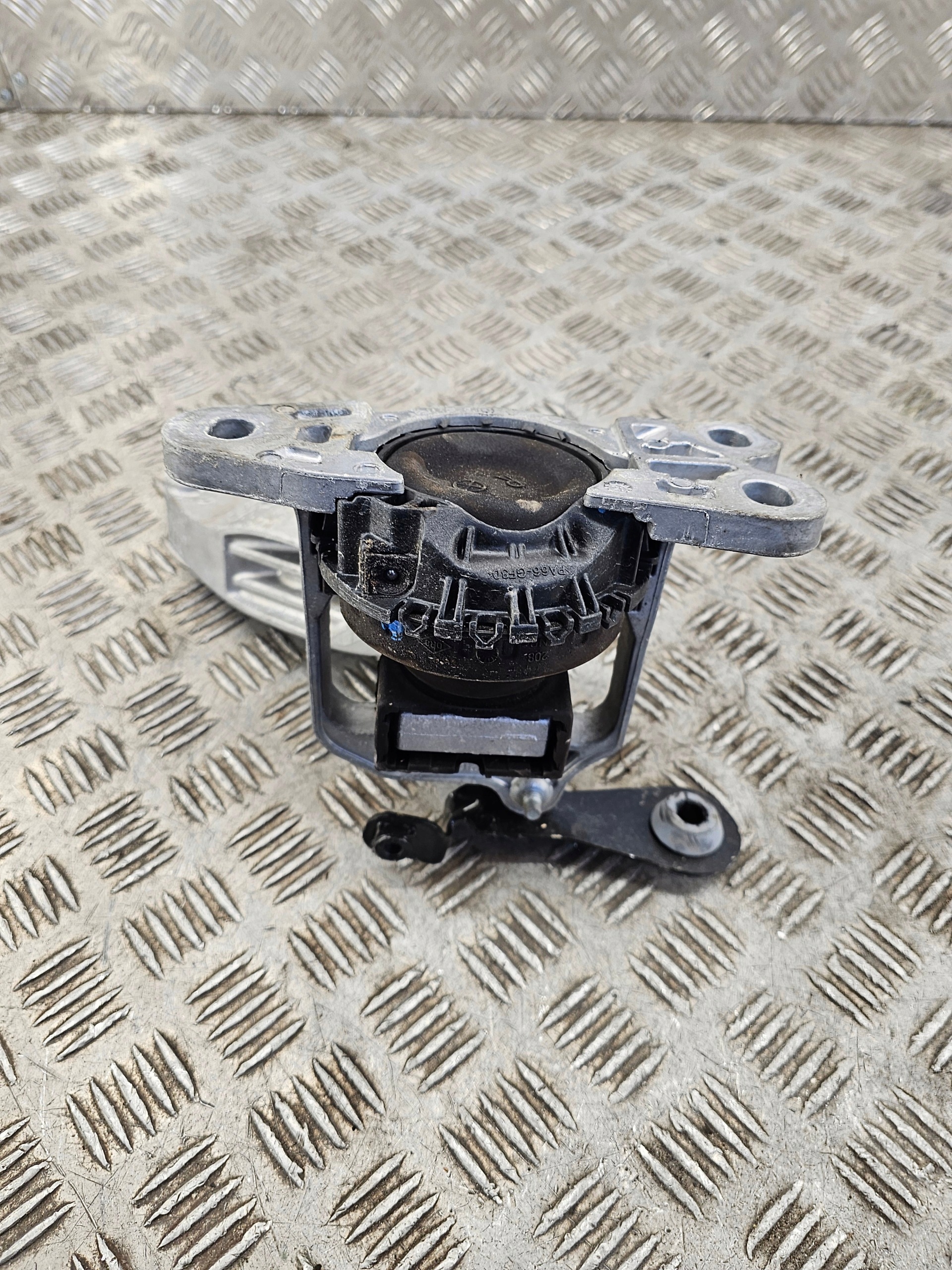 holder engine mount TRAFIC III 3 LIFT IV 4 112328493R