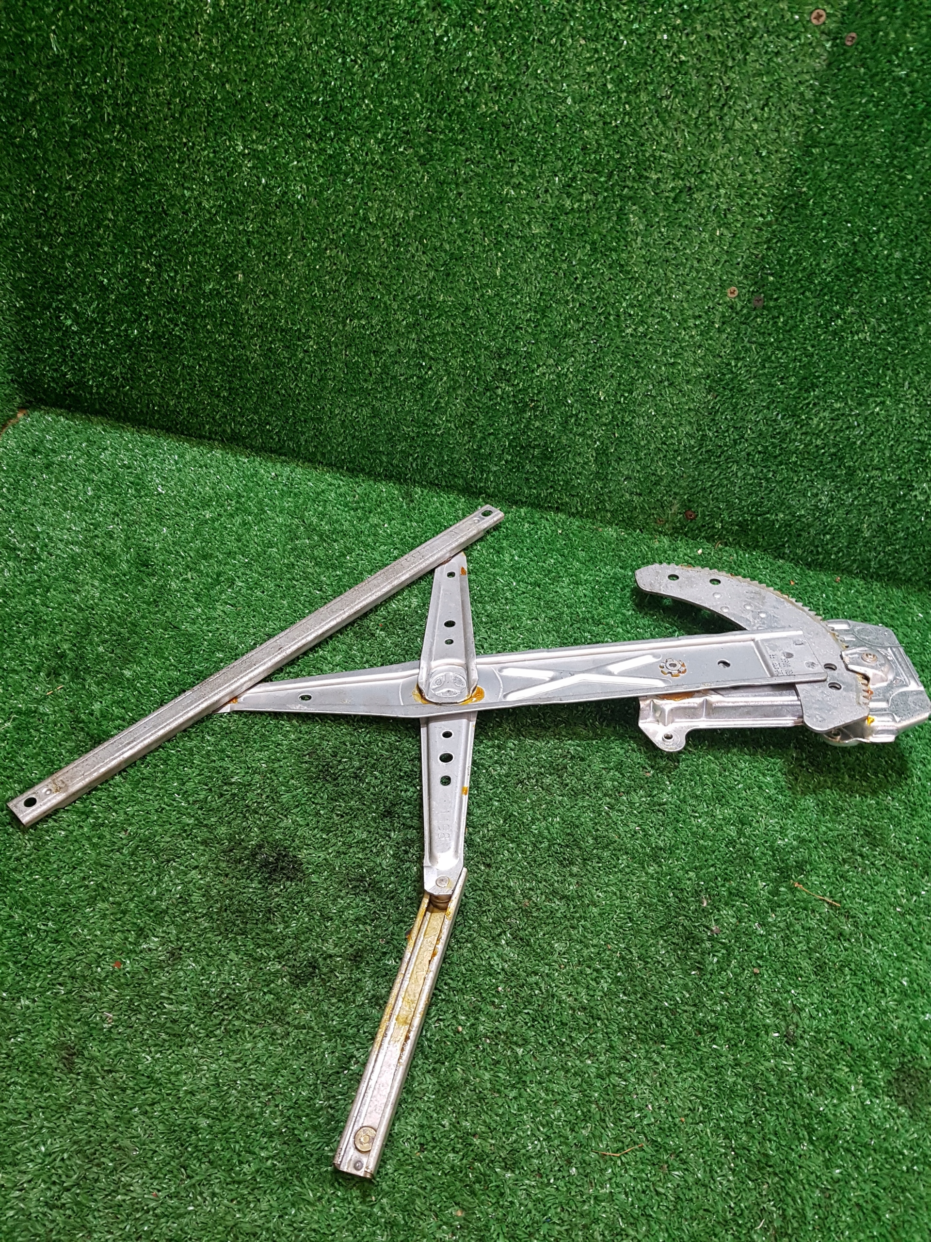 mechanism windows right front NISSAN MICRA K11