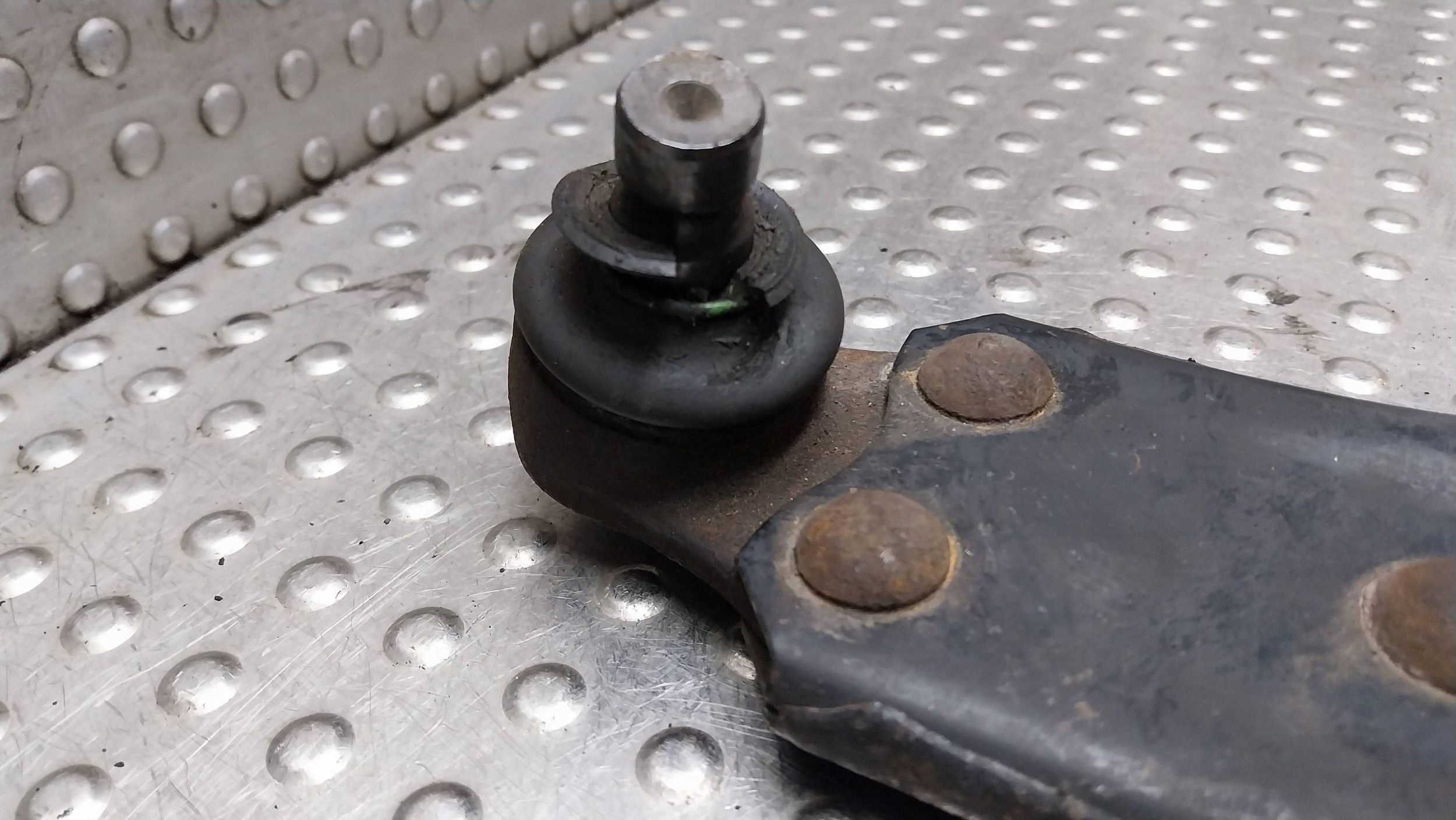 arm right front 2M51-3042-BD FORD FOCUS MK1