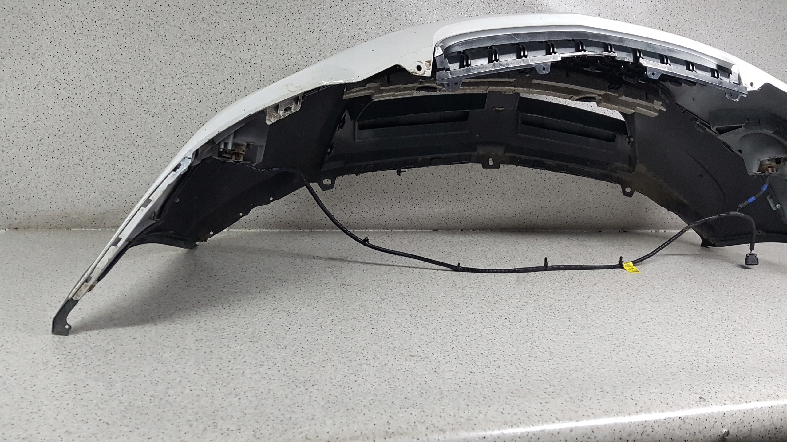 OPEL ANTARA LIFT 2010 - nárazník předek 8833