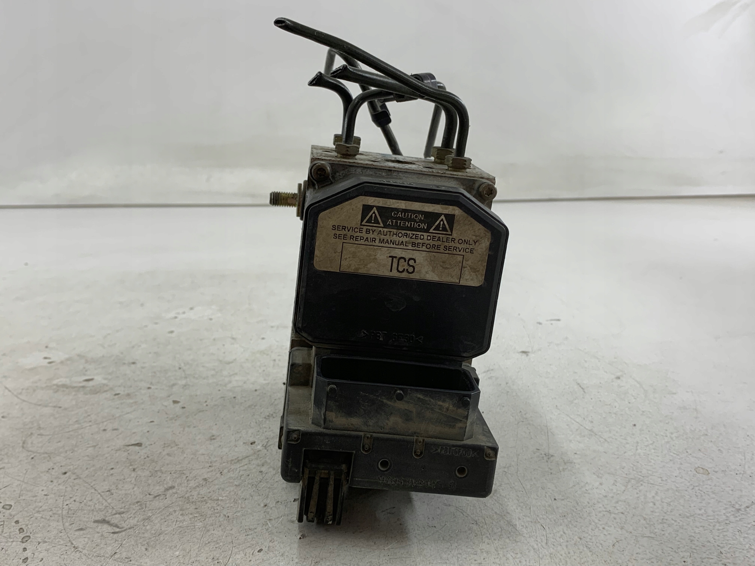 FORD MONDEO MK2 servofreno ABS 98BG2C285CB