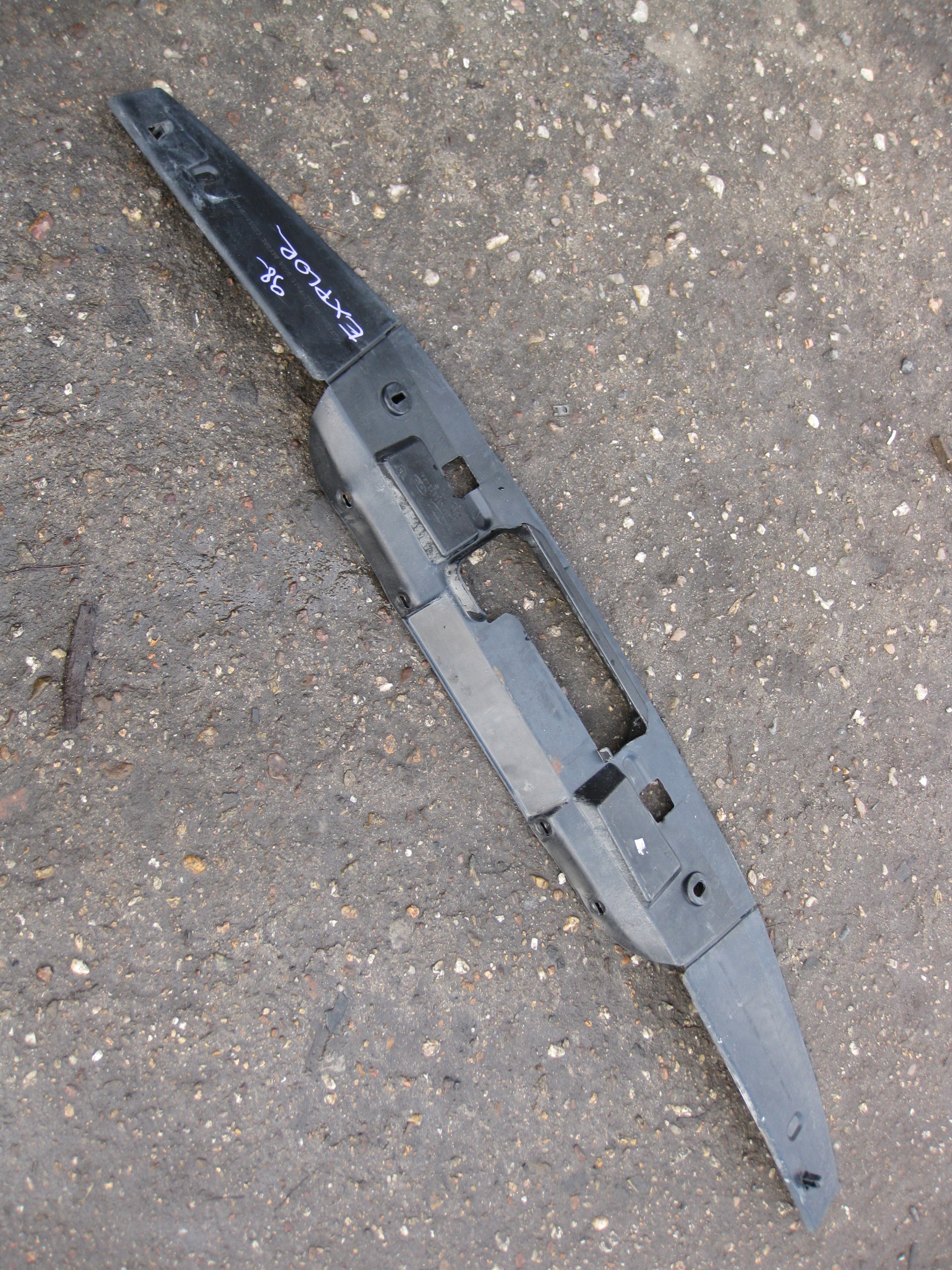 FORD EXPLORER II FL 98R upper console PANELU radiator XL24-8C288-AA