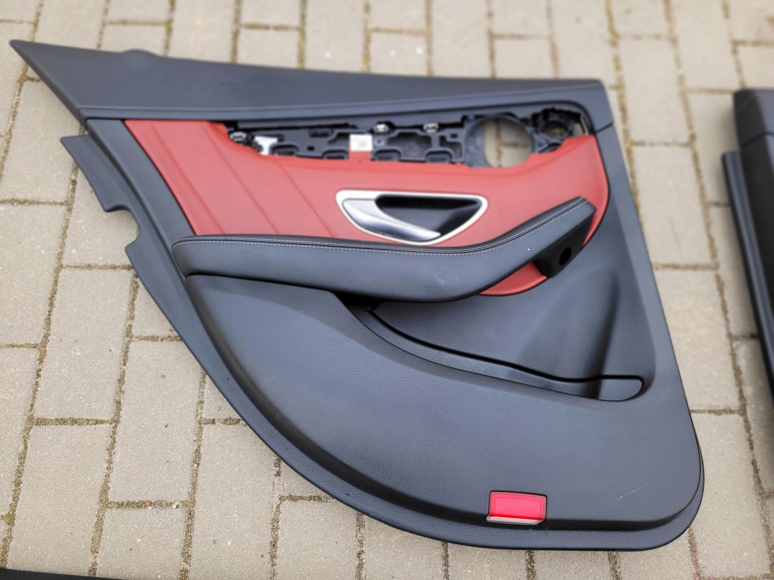 side door front left right UK MERCEDES C W205 sedan