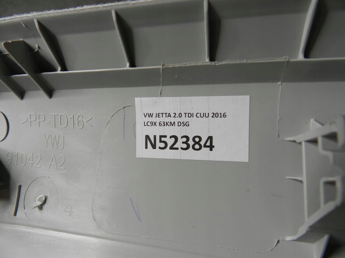 VW JETTA 5C Blende Abdeckung SLUPKA rechts 5C6867234T